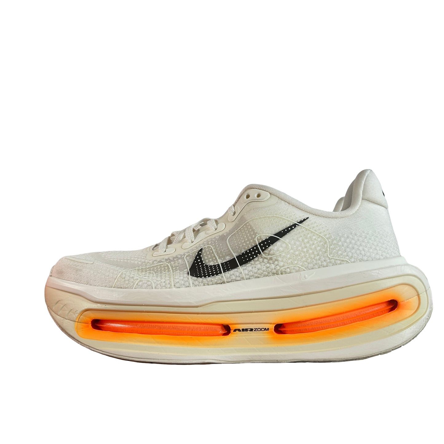 IQ4035 100 Nike Vomero Premium Sail Coconut Milk [USED] - 9.5 M (Used)