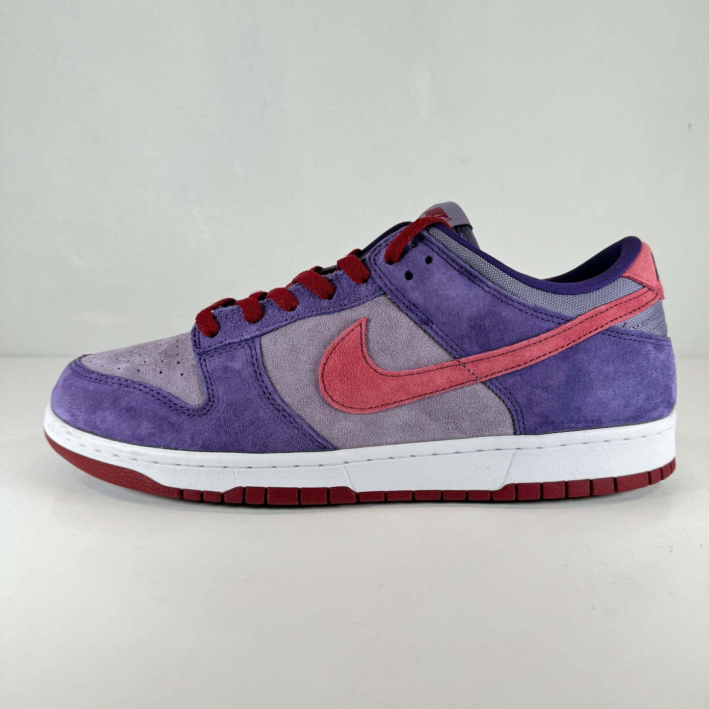 CU1726 500 Nike Dunk Low Plum (2023) [USED] - 11 M (Used)