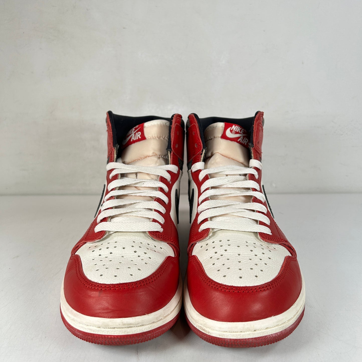 DZ5485 612 Jordan 1 Retro High OG Chicago Lost and Found [USED] - 8.5 M (Used4)