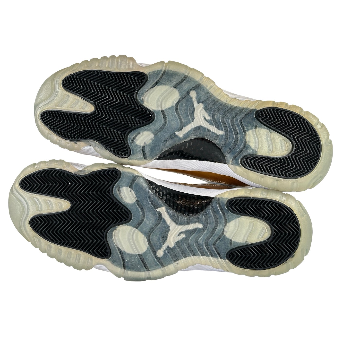 528895 103 Jordan 11 Retro Low Closing Ceremony [CONDITIONAL] - 14 M (Yellowing)