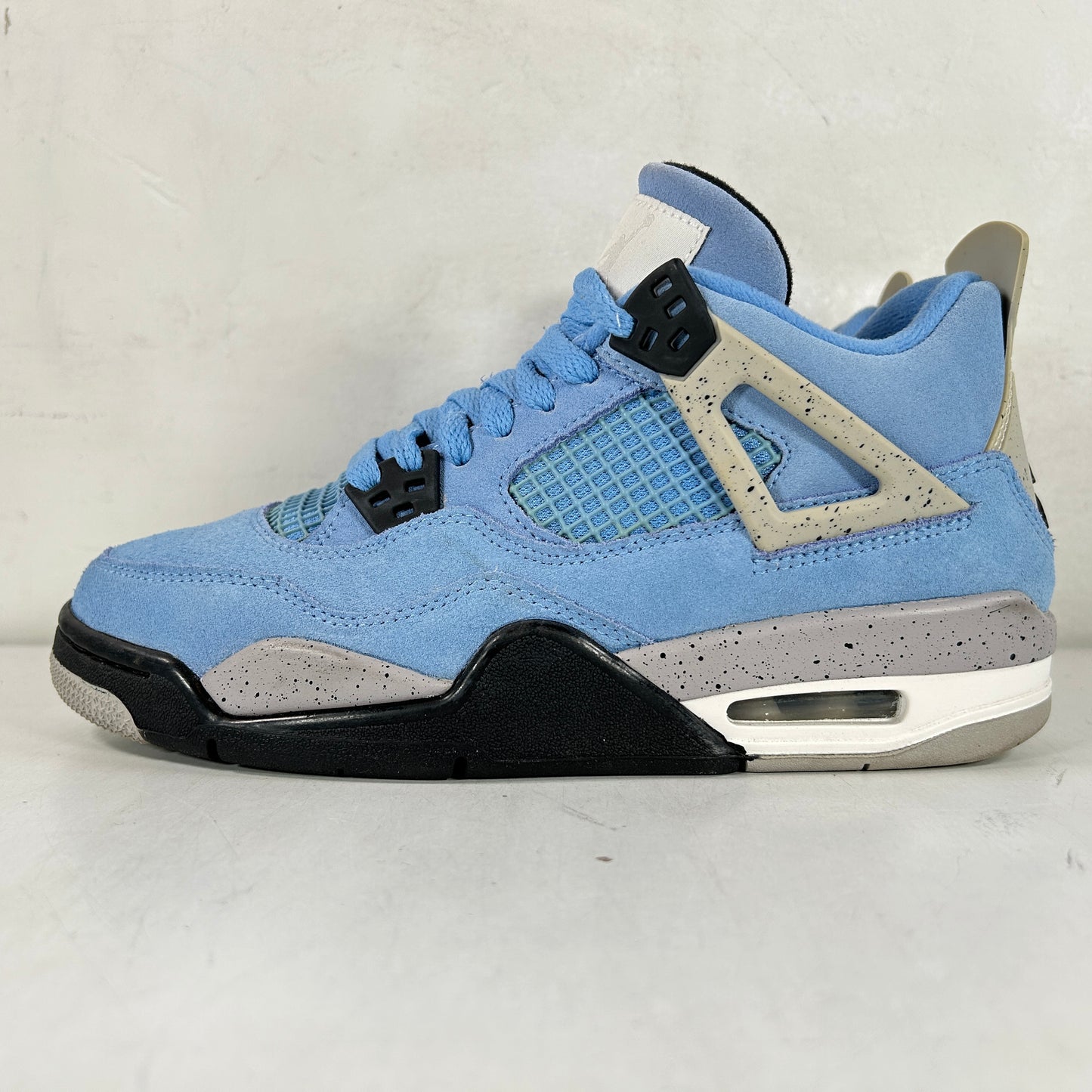 408452 400 Jordan 4 Retro University Blue (GS) [USED] - 6 Y (Used)