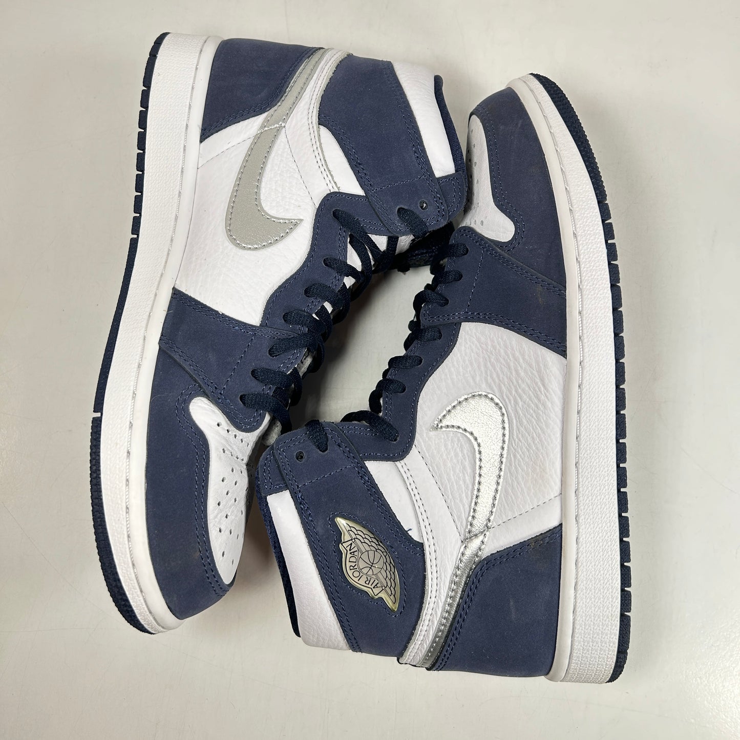 DC1788 100 Jordan 1 Co.JP Midnight Navy 2020 [USED] - 8.5 M (Used)