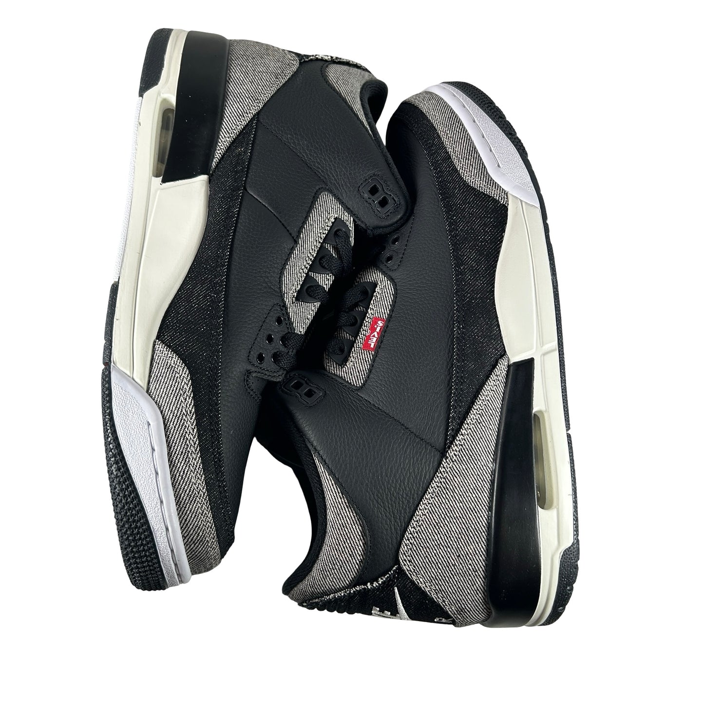 IR0914 400 Jordan 3 Retro Levi’s Black [USED] - 11.5 M (VNDS)