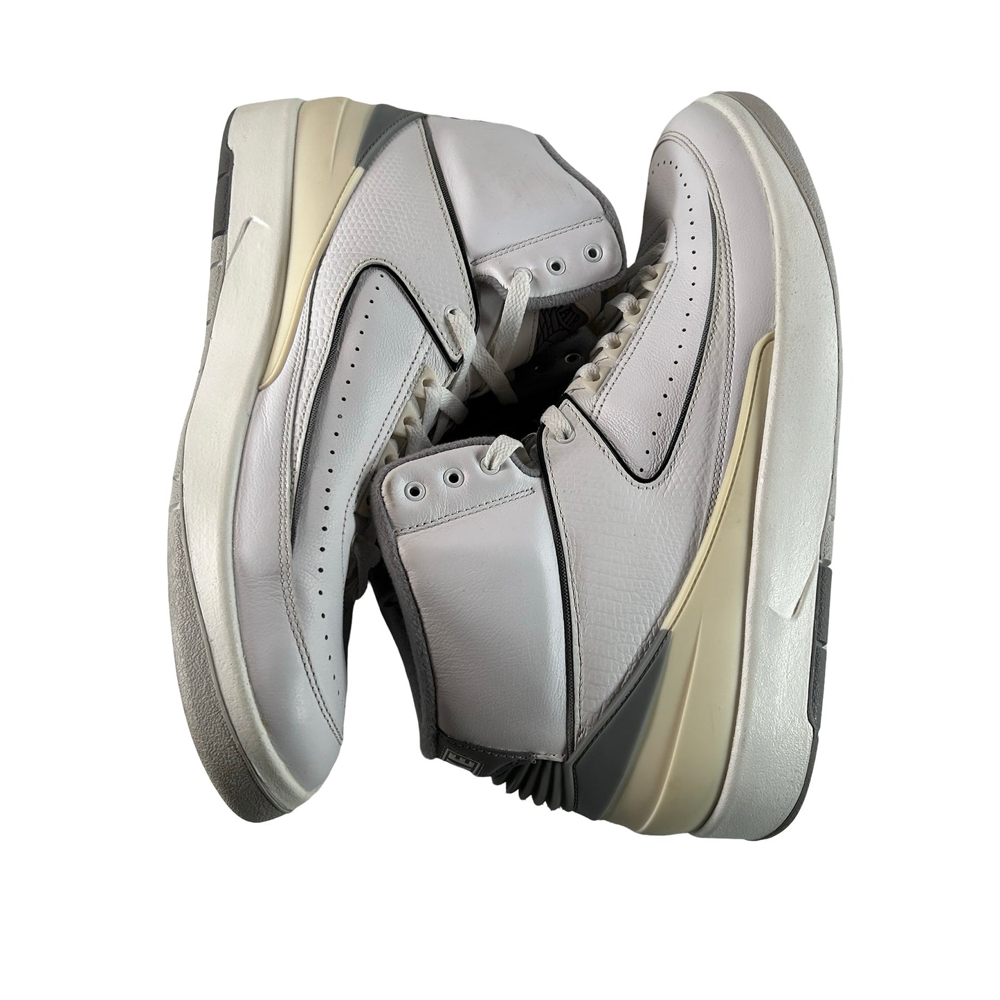 DR8884 100 Jordan 2 Retro Cement Grey [USED] - 12.5 M (Used)