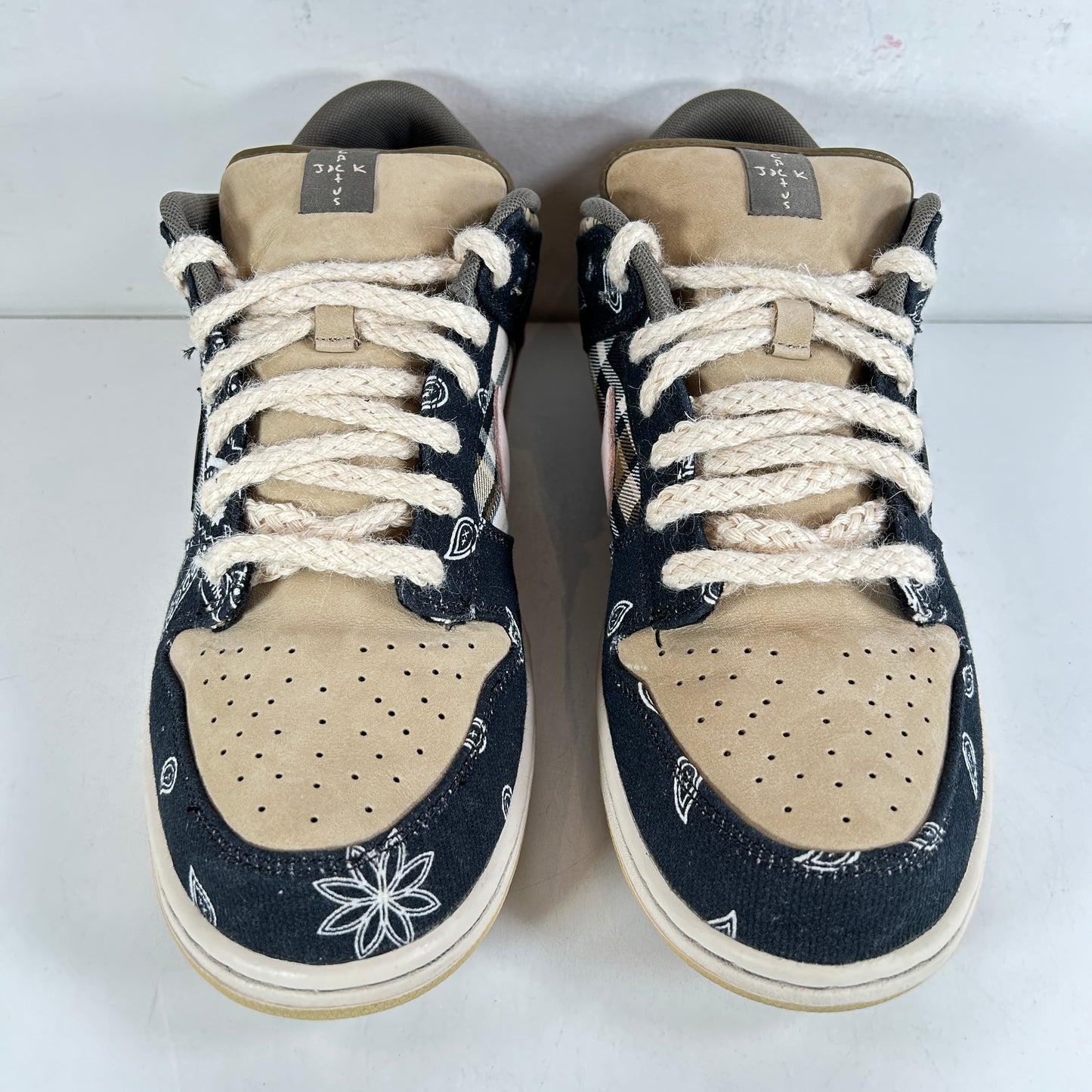 CT5053 001 Nike SB Dunk Low Travis Scott (Caja especial)