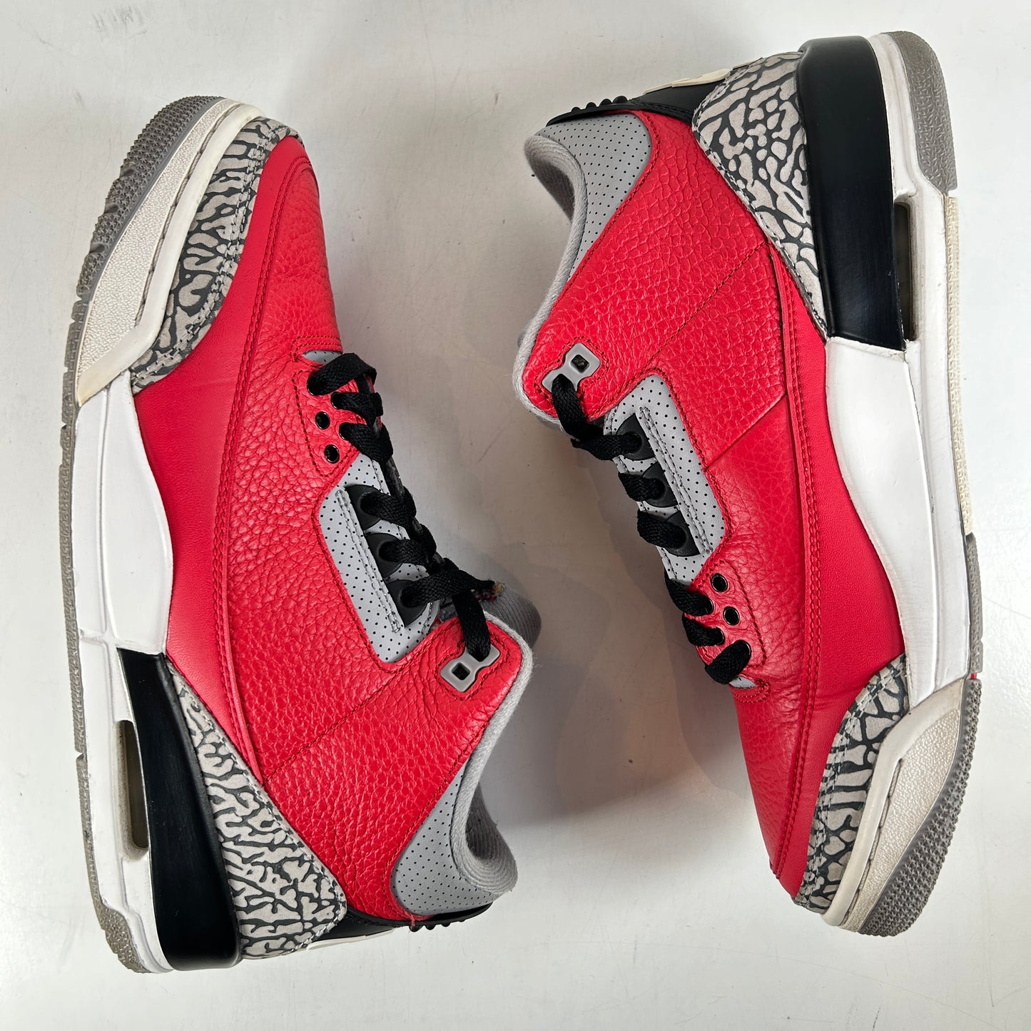 CK5692 600 Jordan 3 Retro SE Unite [USED] - 8 M (Used) (No Box)