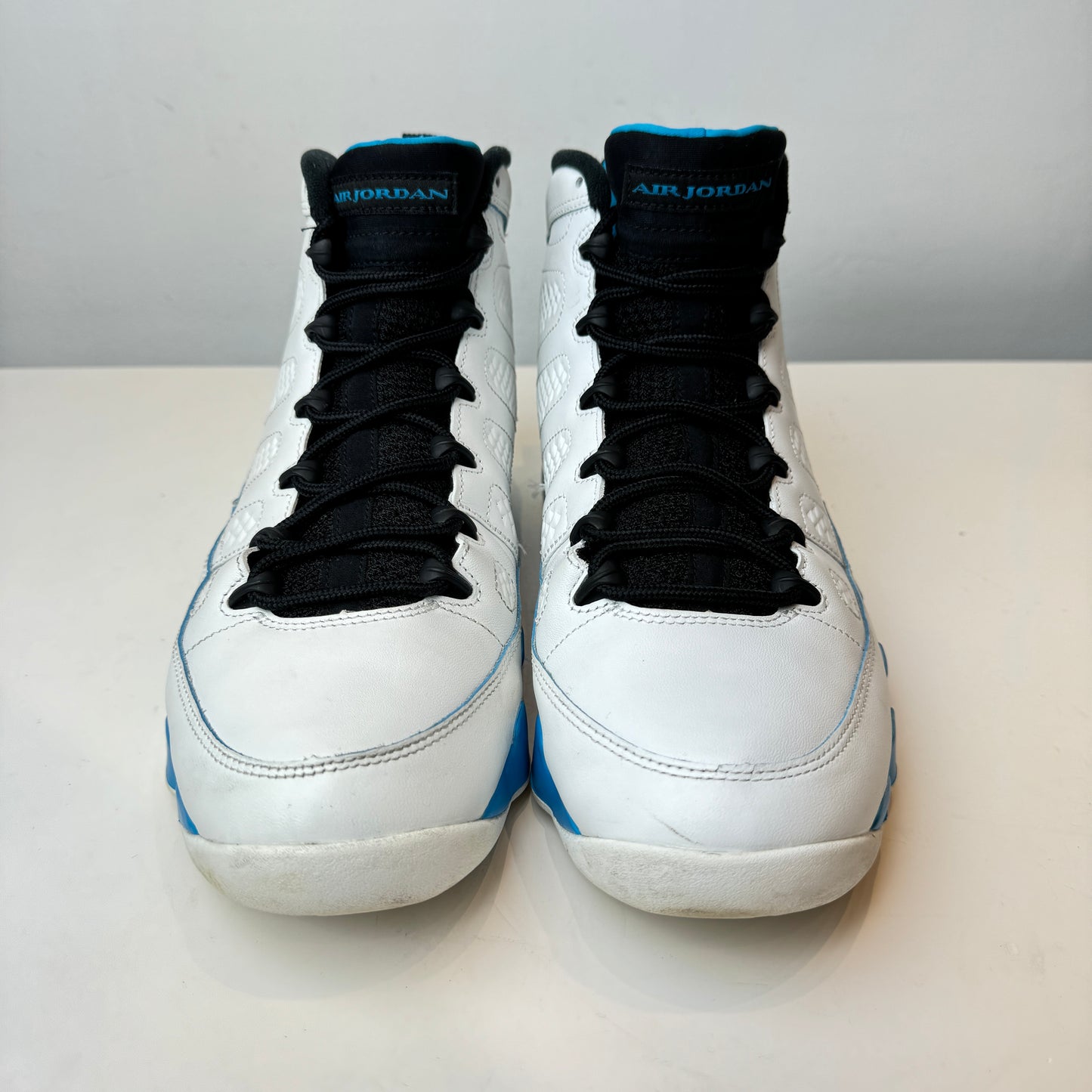 FQ8992 101 Jordan 9 Retro Powder Blue (2024) [USED] - 11.5 M (Used)