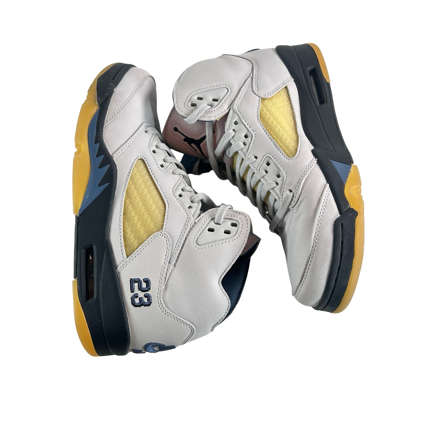 FZ5758 004 Jordan 5 Retro A Ma Maniere Dawn (Mujeres)