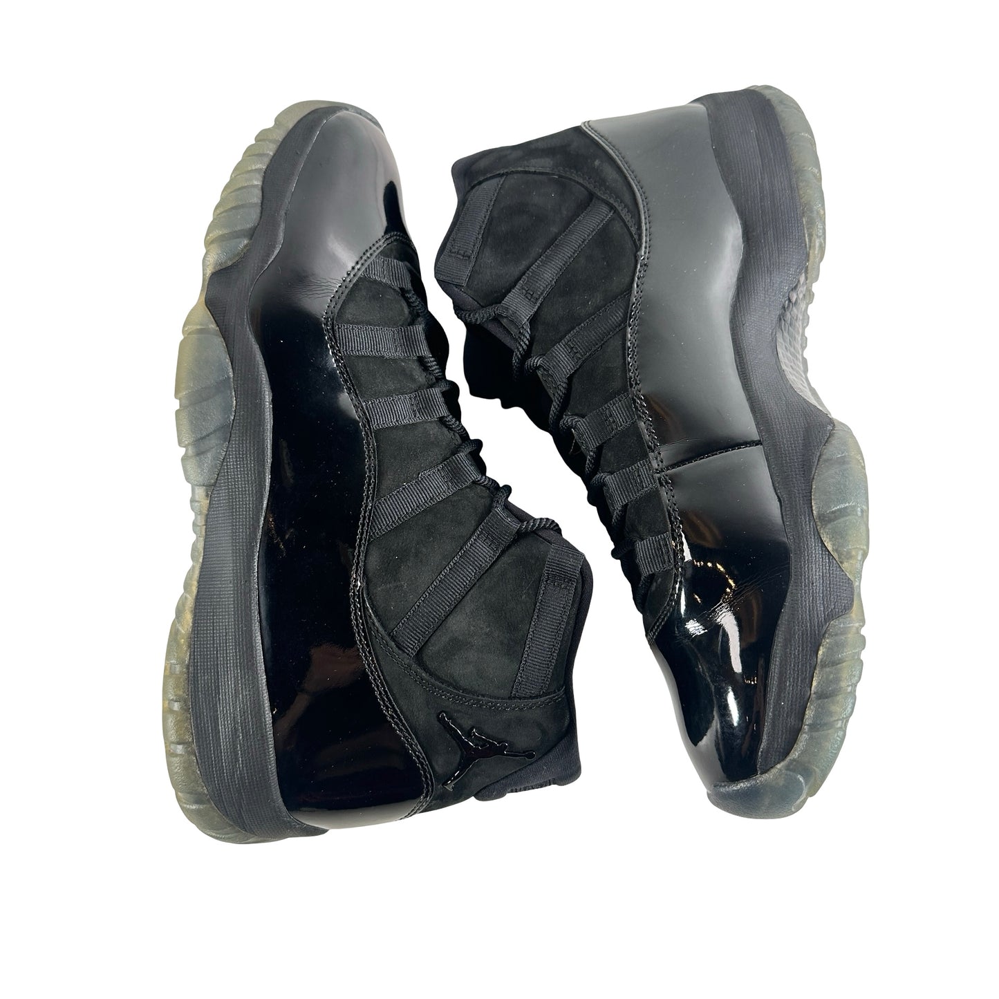378037 005 Jordan 11 Retro Cap and Gown [USED] - 10.5 M (Used)