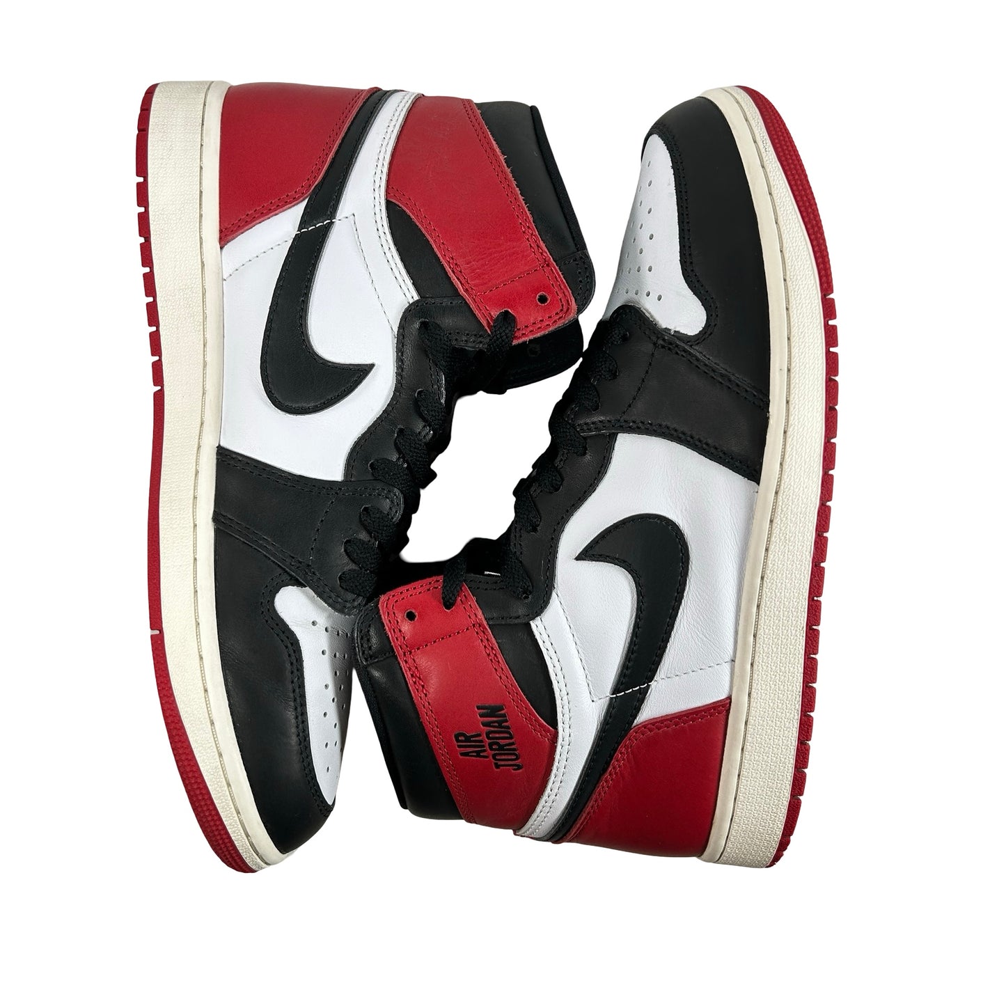 DZ5485 106 Jordan 1 Retro High OG Black Toe Reimagined [USED] - 10 M (Used7)