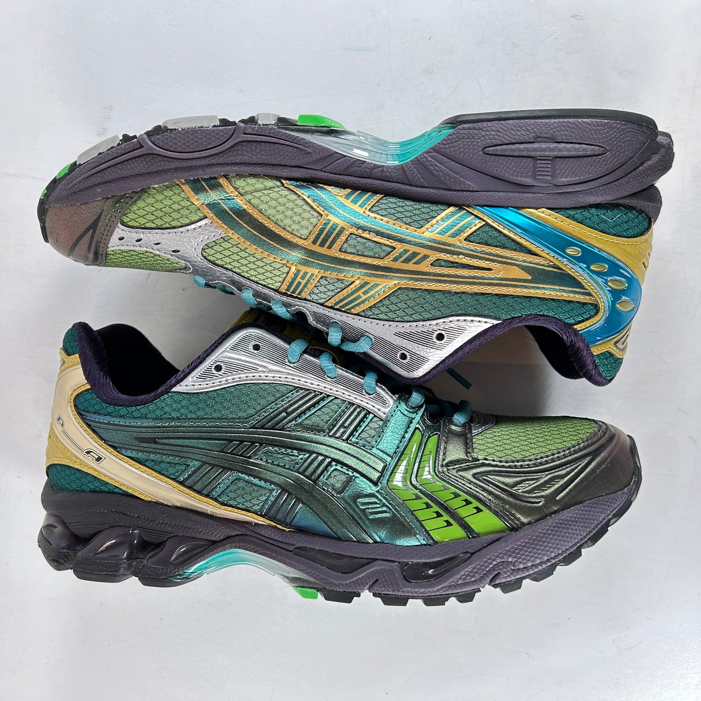 1203A639 300 ASICS Gel-Kayano 14 P. Andrade Gradation Green [USED] - 8.5 M (Used)