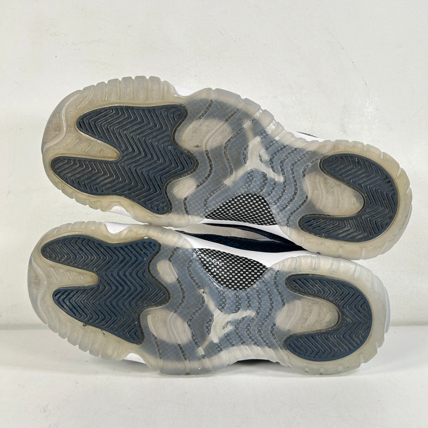 CD6847 102 Jordan 11 Retro Low Snake Navy (2019) (GS) [USED] - 5.5 Y (Used) (Replace Box)