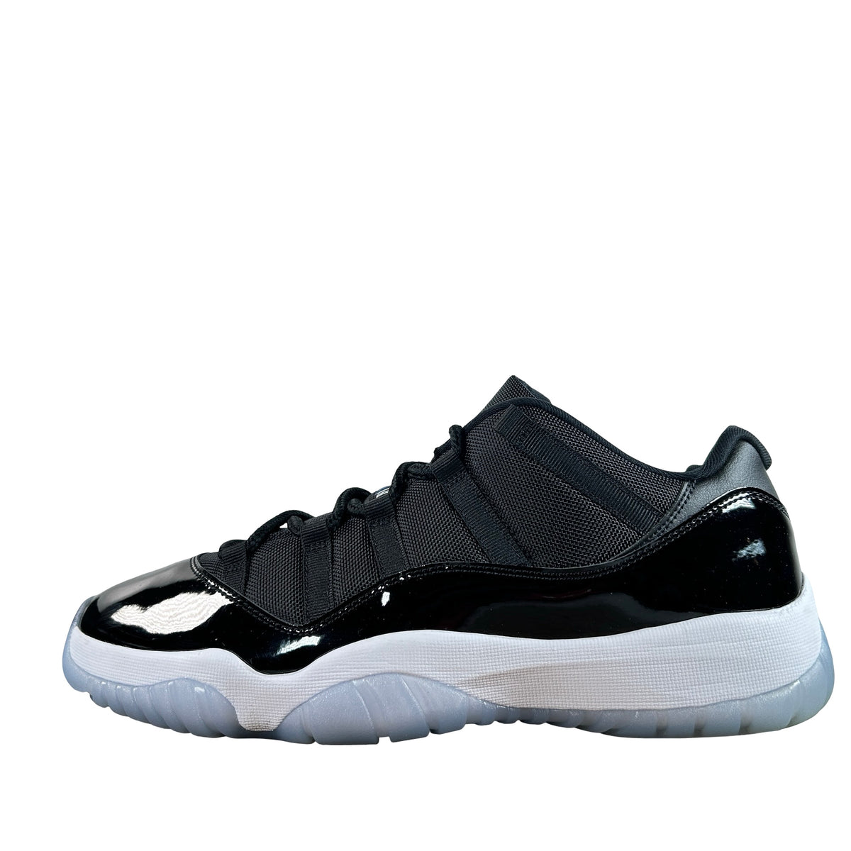 FV5104 004 Jordan 11 Retro Low Space Jam [USED] - 12 M (Used)