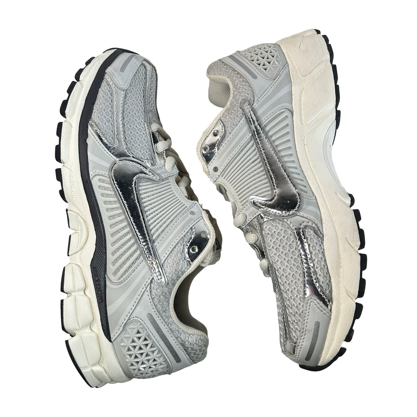 FD0884 025 Nike Zoom Vomero 5 Photon Dust Metallic Silver W [USED] - 10 W (Used) (No Box)
