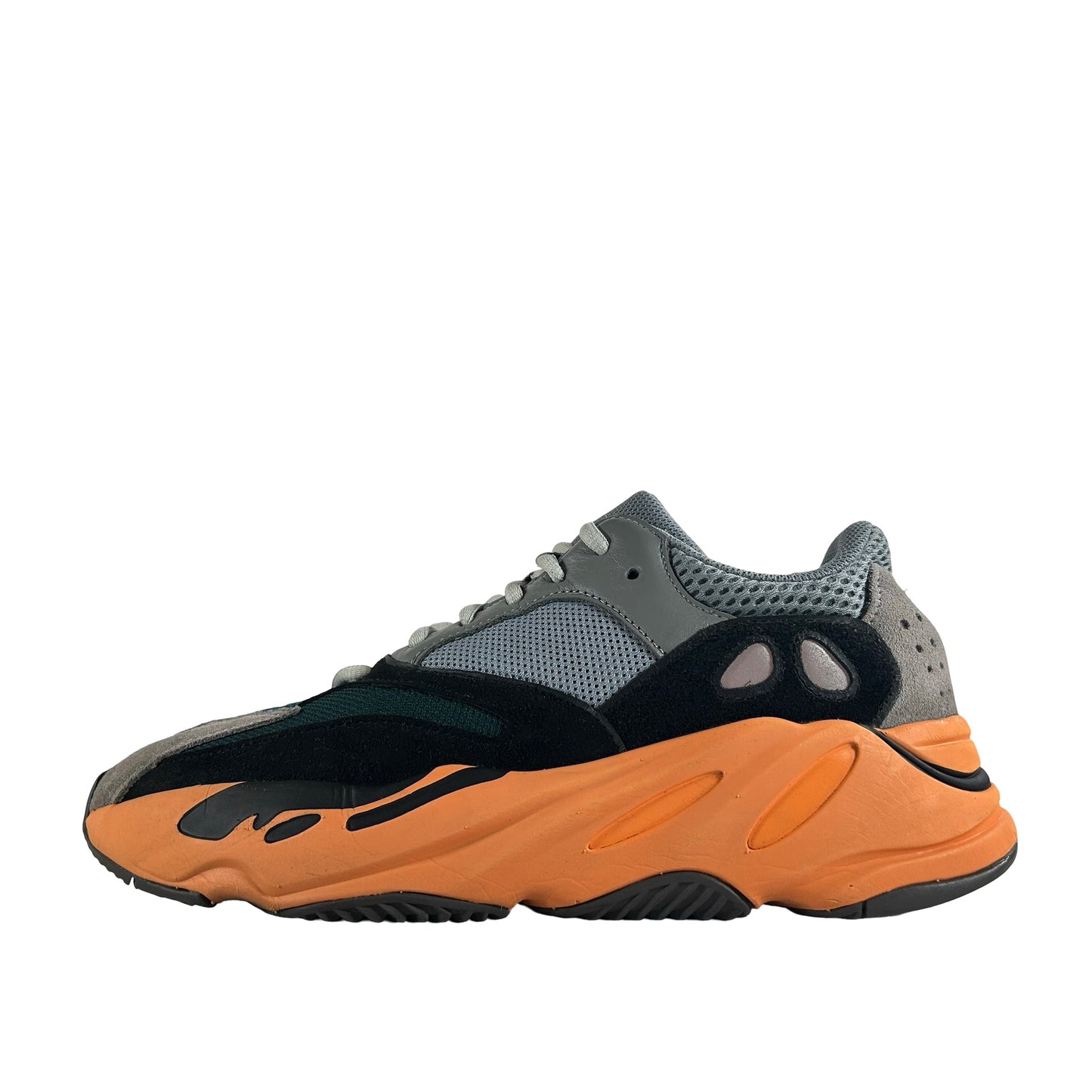 GW0296 Yeezy 700 Wash Orange [USED] - 8.5 M (Used)