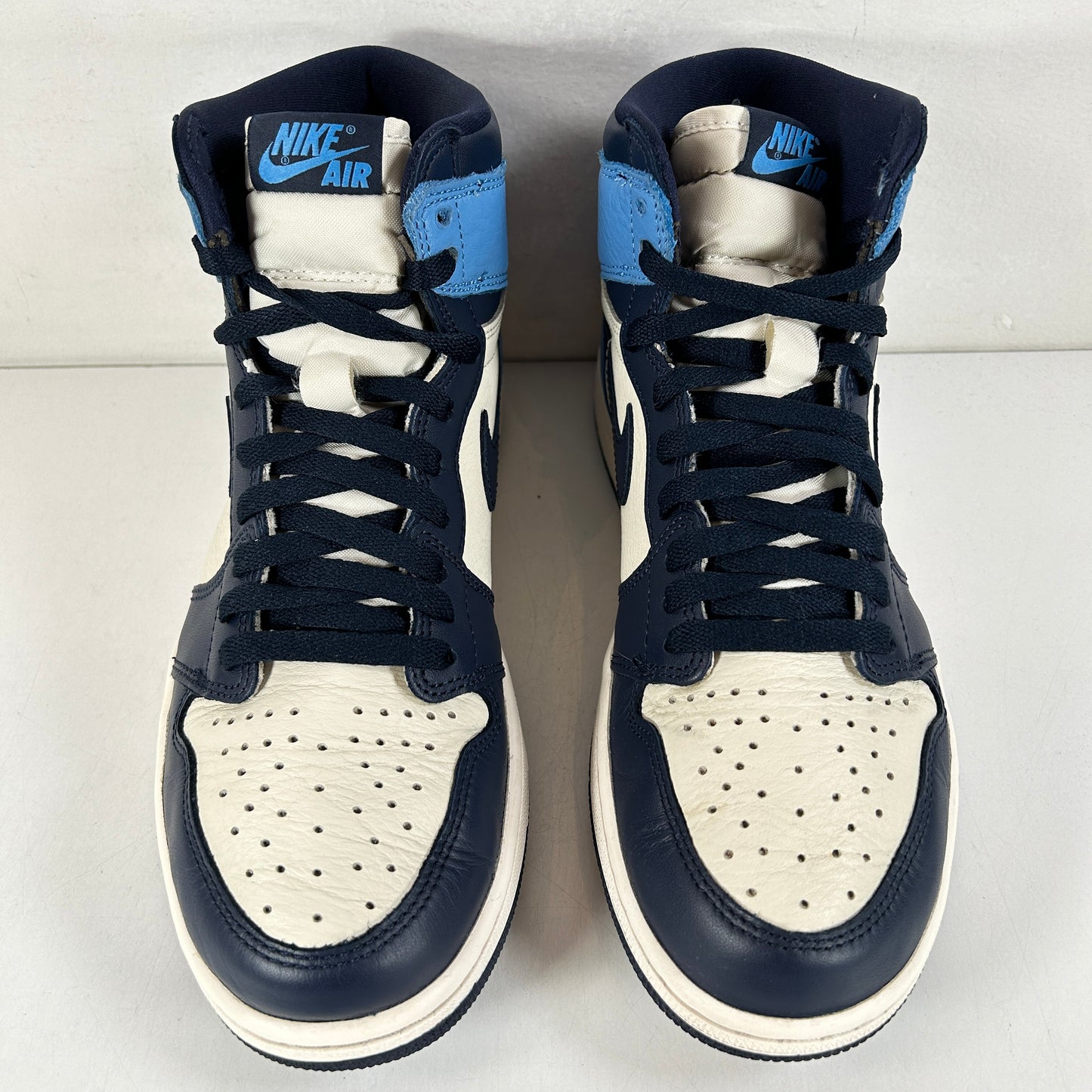 555088 140 Jordan 1 Obsidian UNC [USED] - 9 M (Used)