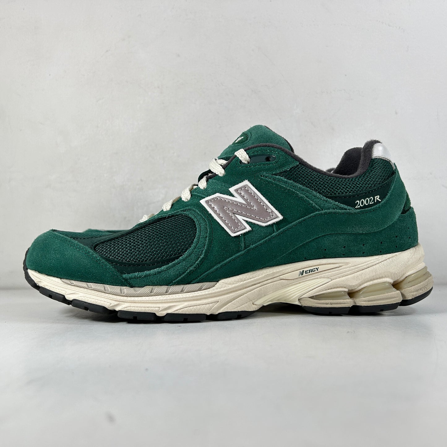 M2002RHB New Balance 2002R Nightwatch Green [USED] - 10 M (Used)