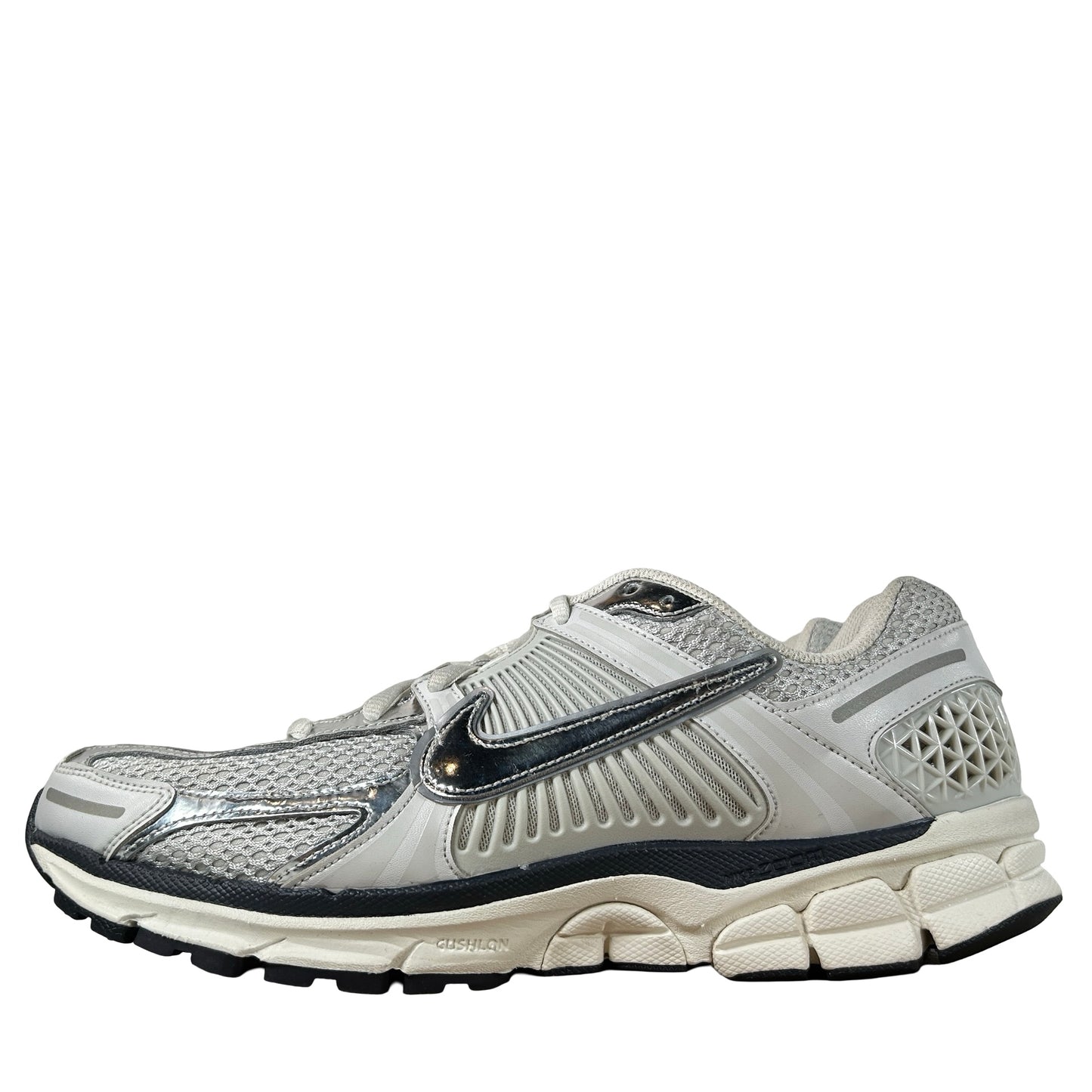 FD0884 025 Nike Zoom Vomero 5 Photon Dust Metallic Silver W [USED] - 13.5 W (Used2) (No Box2)