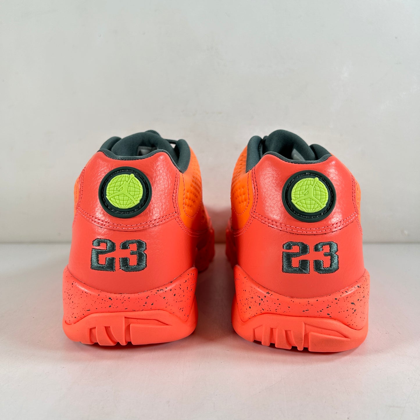 832822 805 Jordan 9 Retro Low Bright Mango [USED] - 10.5 M (VNDS) (Replace Box)