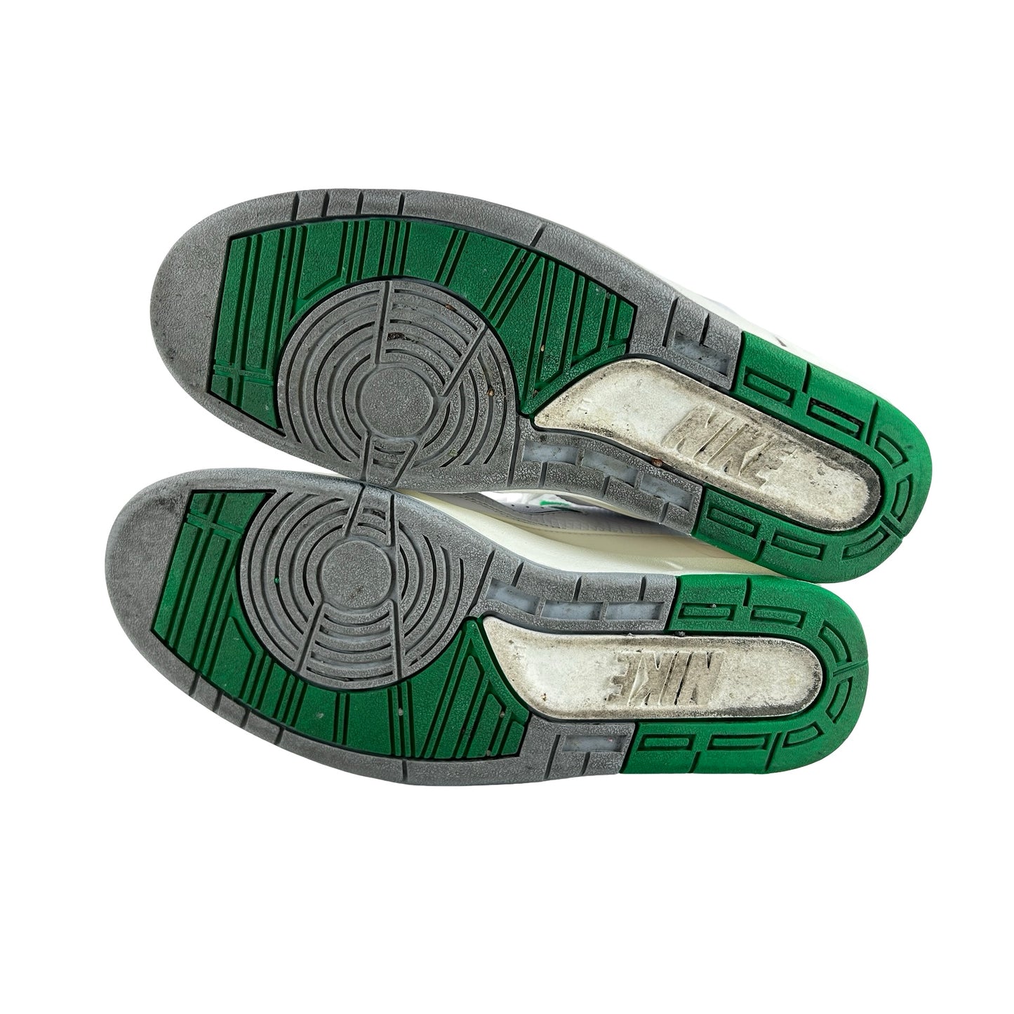 DR8884 103 Jordan 2 Retro Lucky Green - 11 M (Used3)