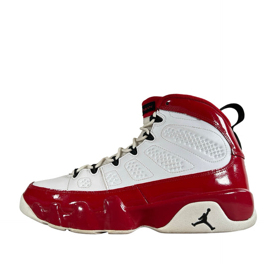 302370 160 Jordan 9 Retro White Gym Red [USED] - 9 M (Used)
