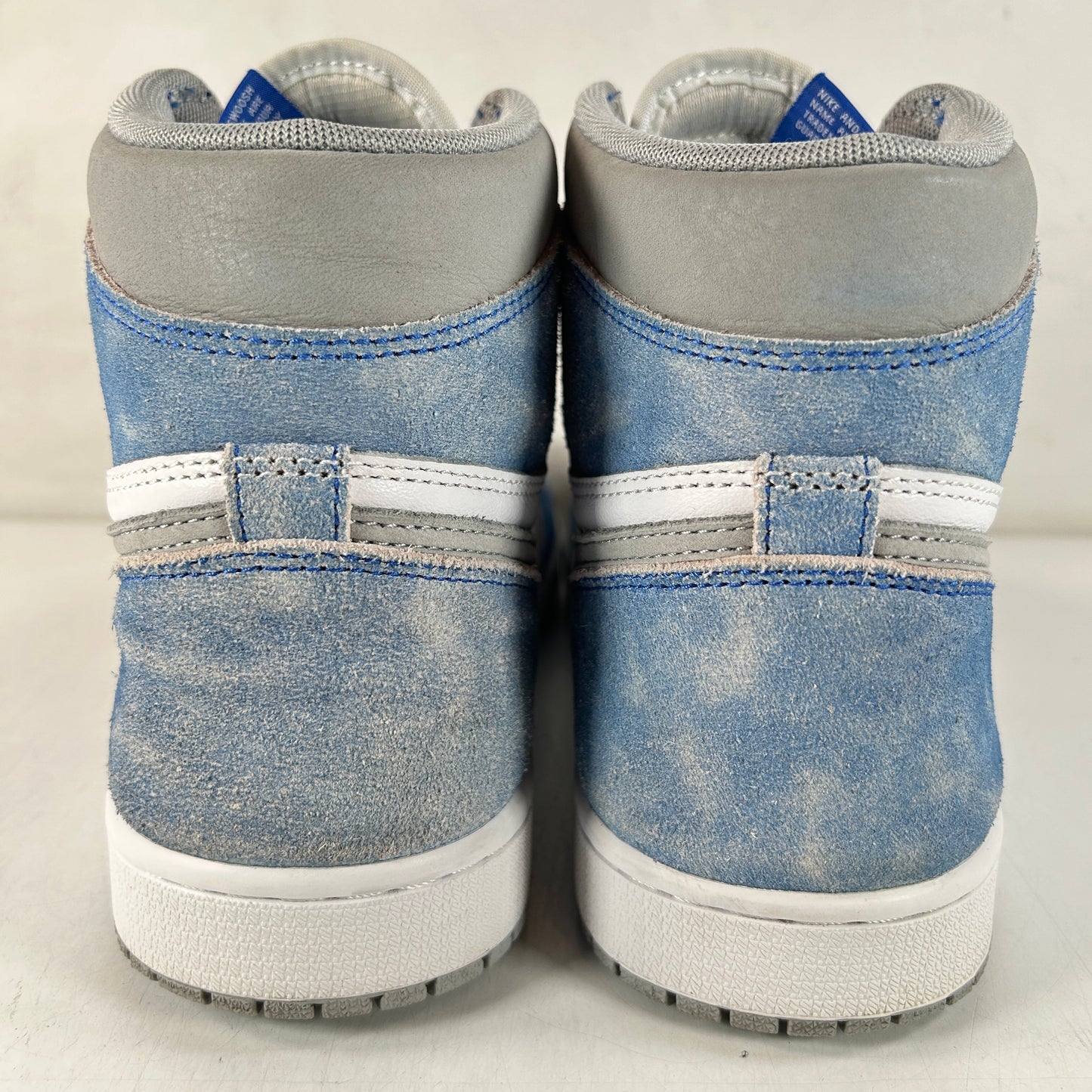 555088 402 Jordan 1 Hyper Royal [USED] - 11 M (Used)