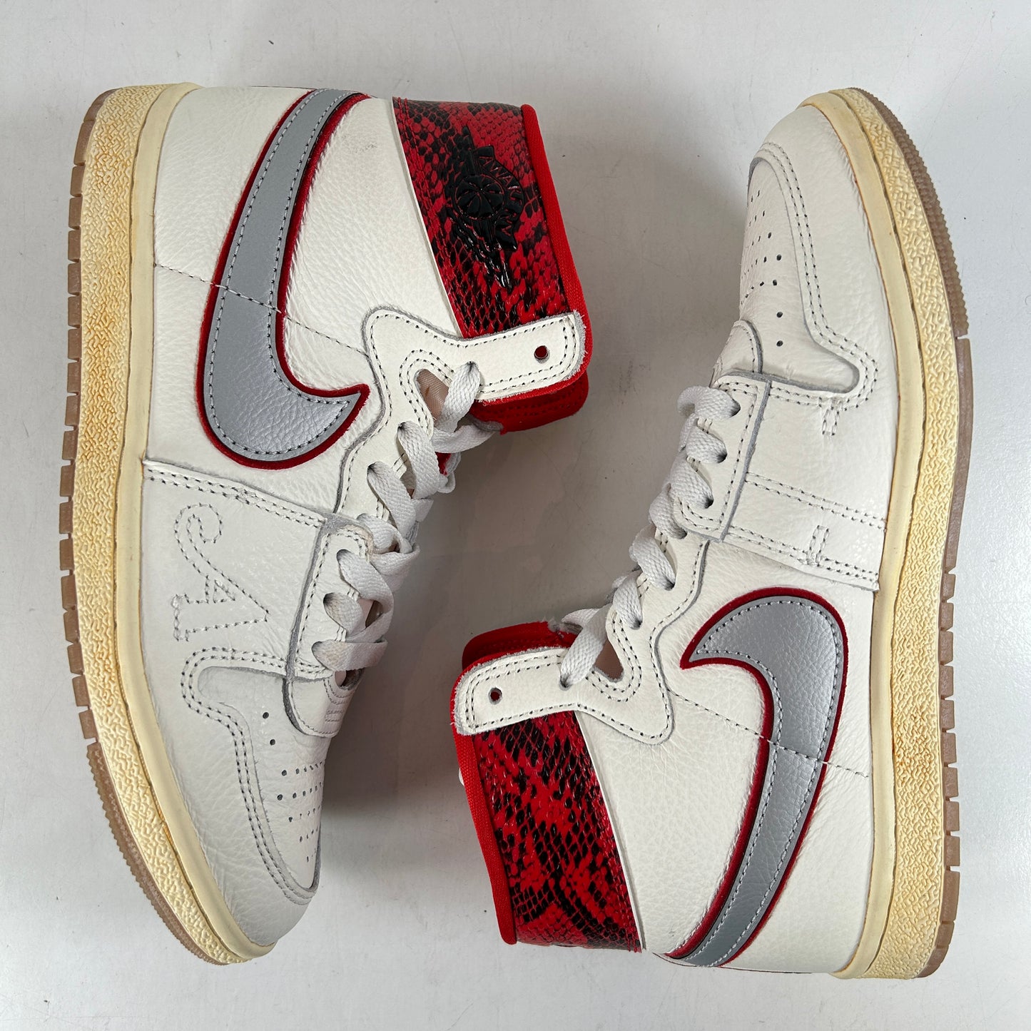 FN8675 100 Nike Jordan Air Ship PE SP Awake NY [USED] - 7 M (Used)