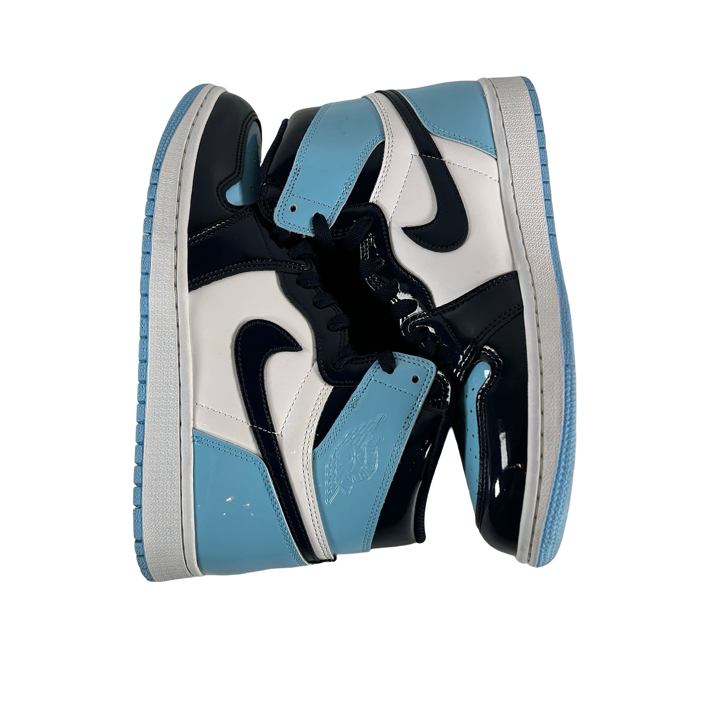 CD0461 401 Jordan 1 Retro High UNC Patent (Women's) [USED] - 8.5 W (Used)