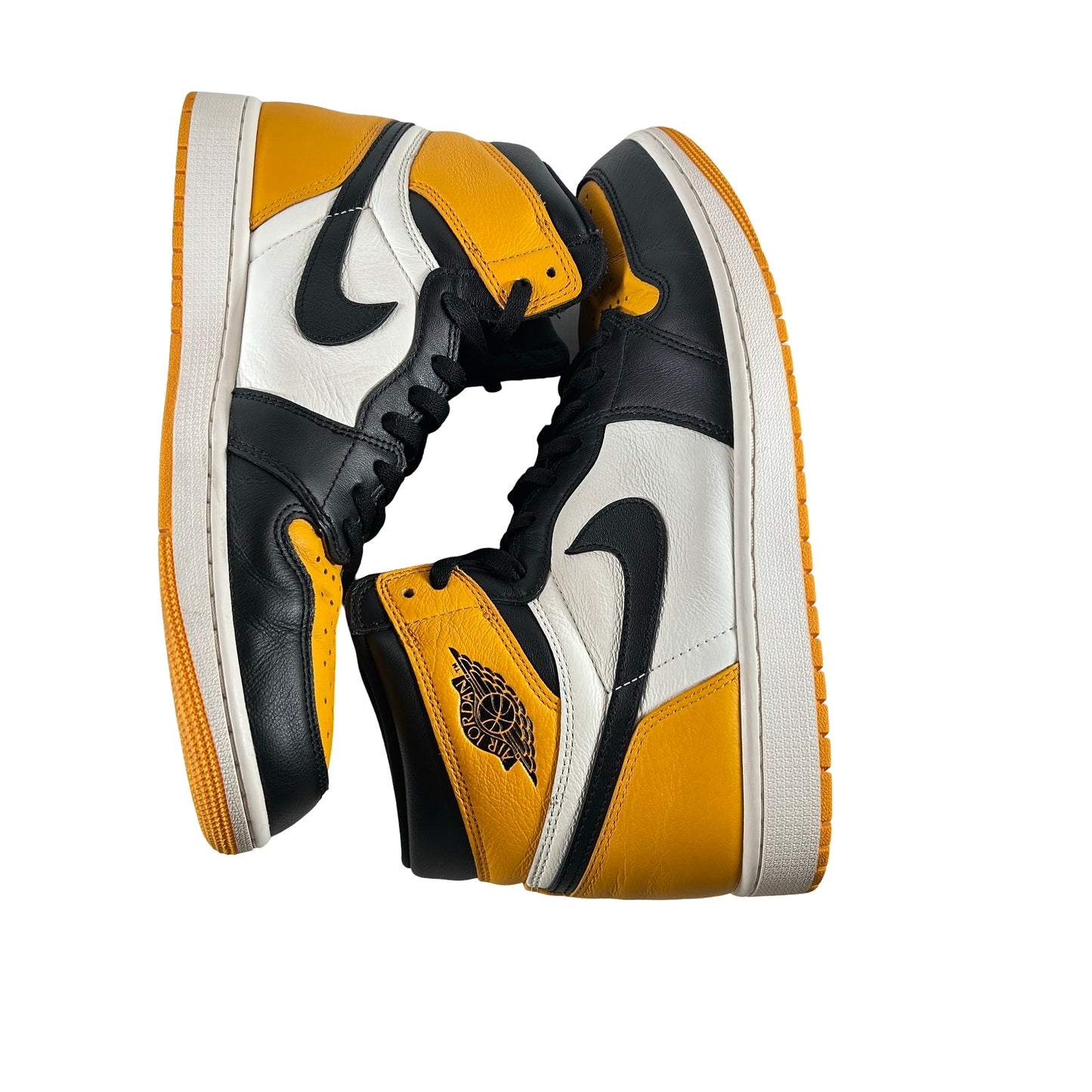 555088 711 Jordan 1 Retro High OG Punta amarilla