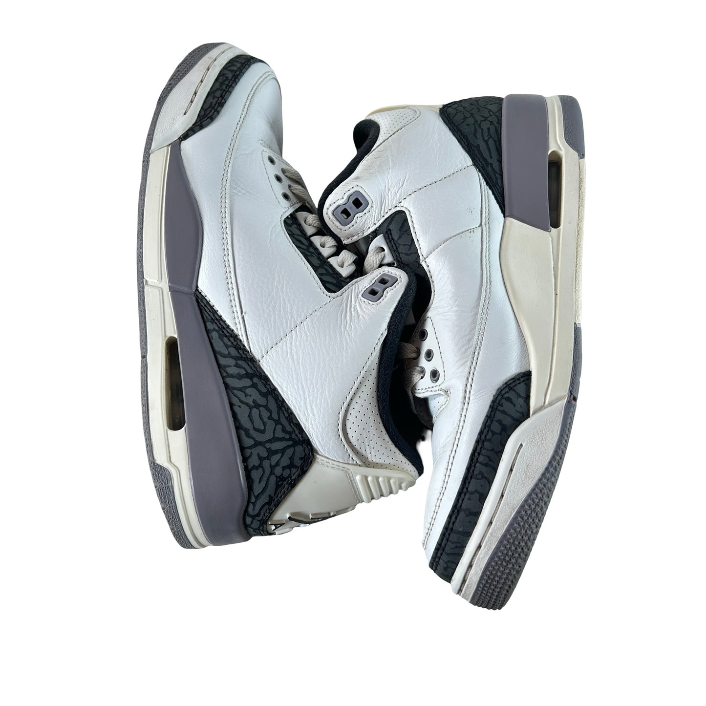 CT8532 106 Jordan 3 Retro Cement Grey [USED] - 9.5 M (Used2)