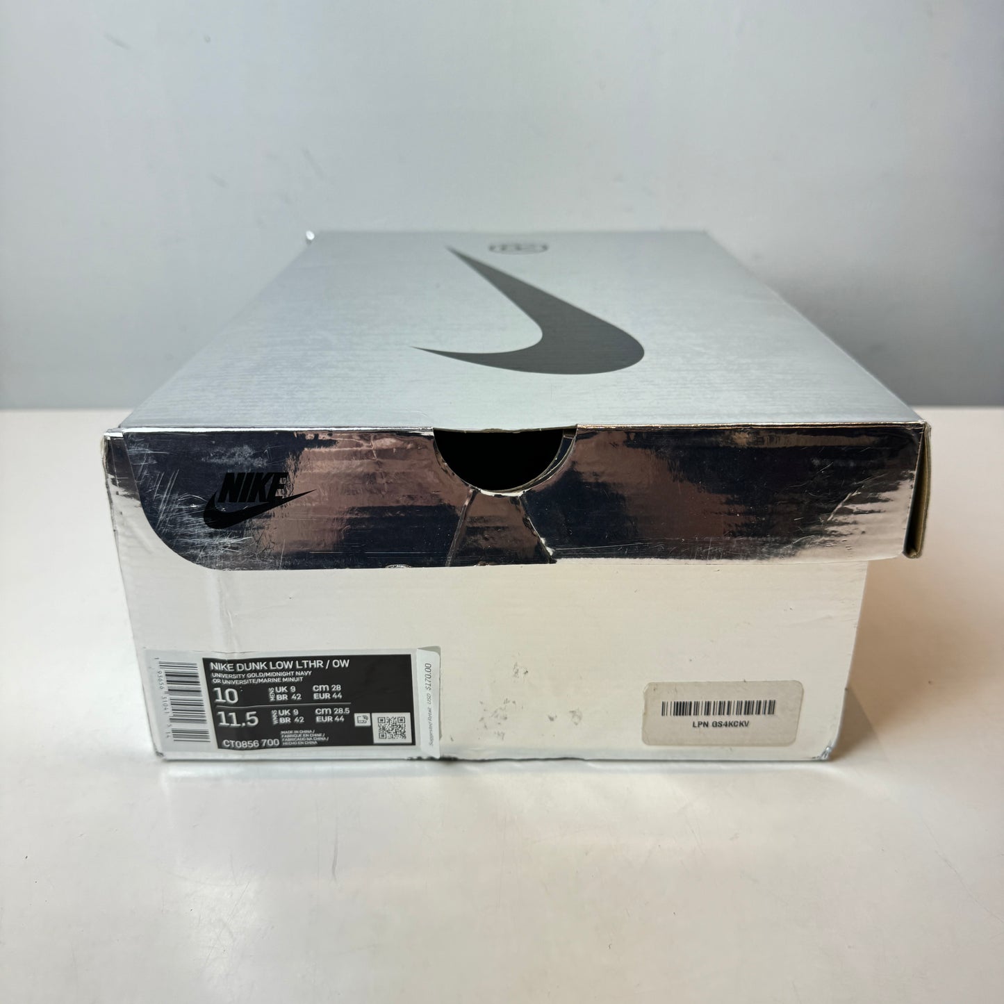 CT0856 700 Dunk Low Off-White University Gold [USED] - 10 M (Used)