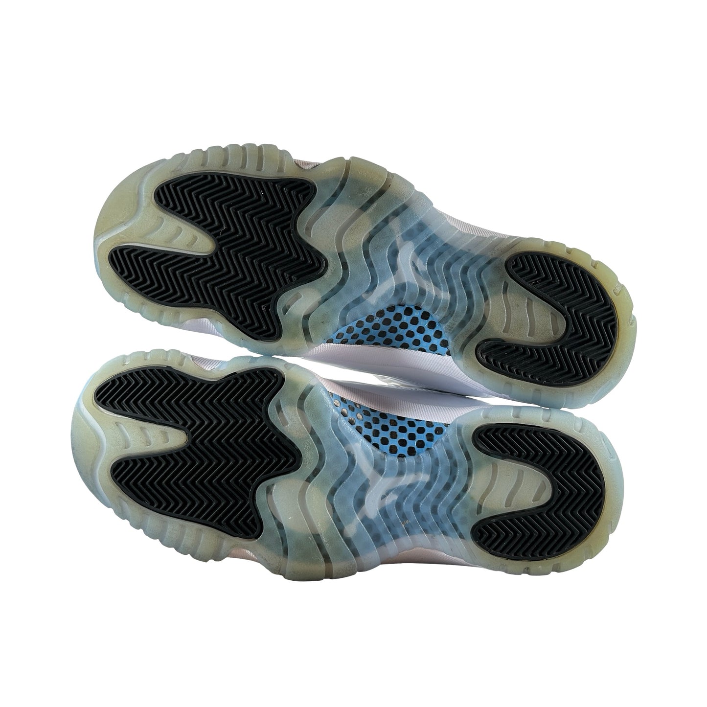 CT8012 104 Jordan 11 Retro Legend Blue (2024) [USED] - 9.5 M (Used13)