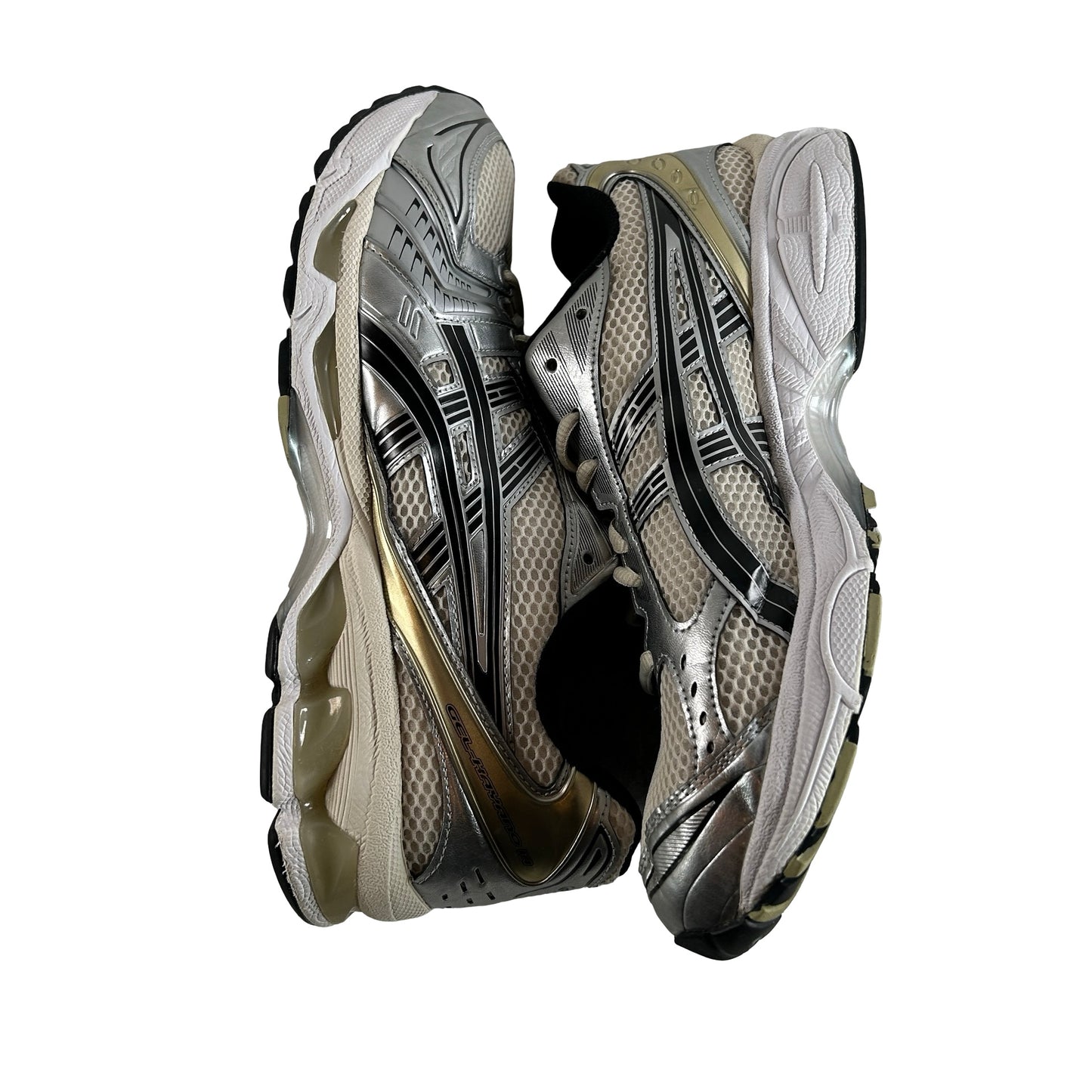 1203A537 200 ASICS Gel-Kayano 14 Birch Pure Silver [USED] - 11.5 M (Used)