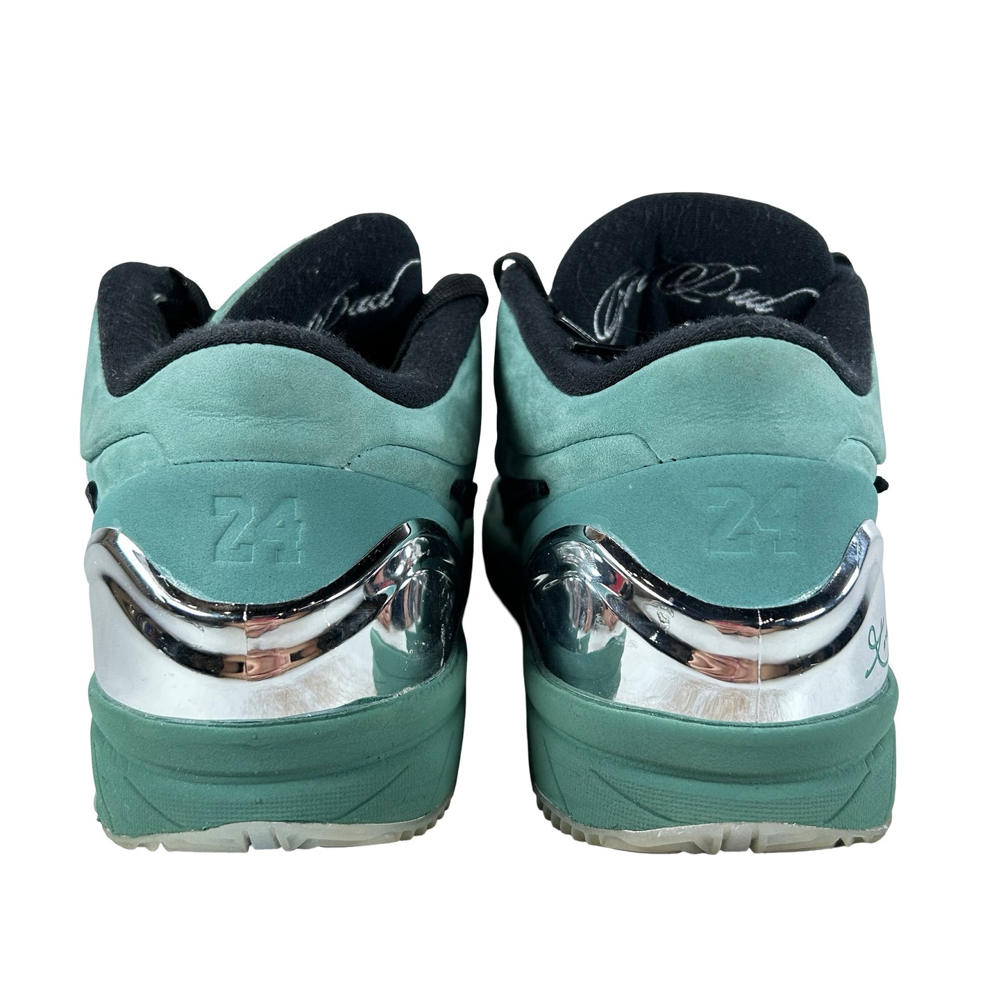 FQ3545 300 Nike Kobe 4 Protro Girl Dad [USED] - 9.5 M (Used)