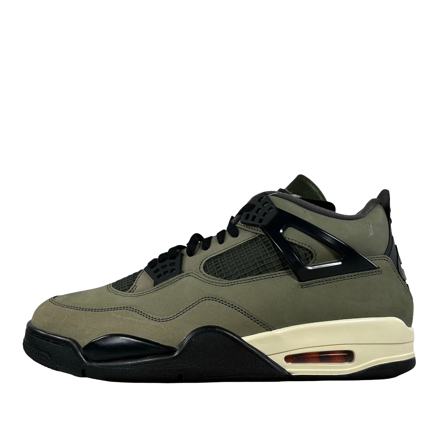 IB1519 200 Air Jordan 4 Retro OG SP Undefeated (2025) - 13 M (Discolored Left Foot)