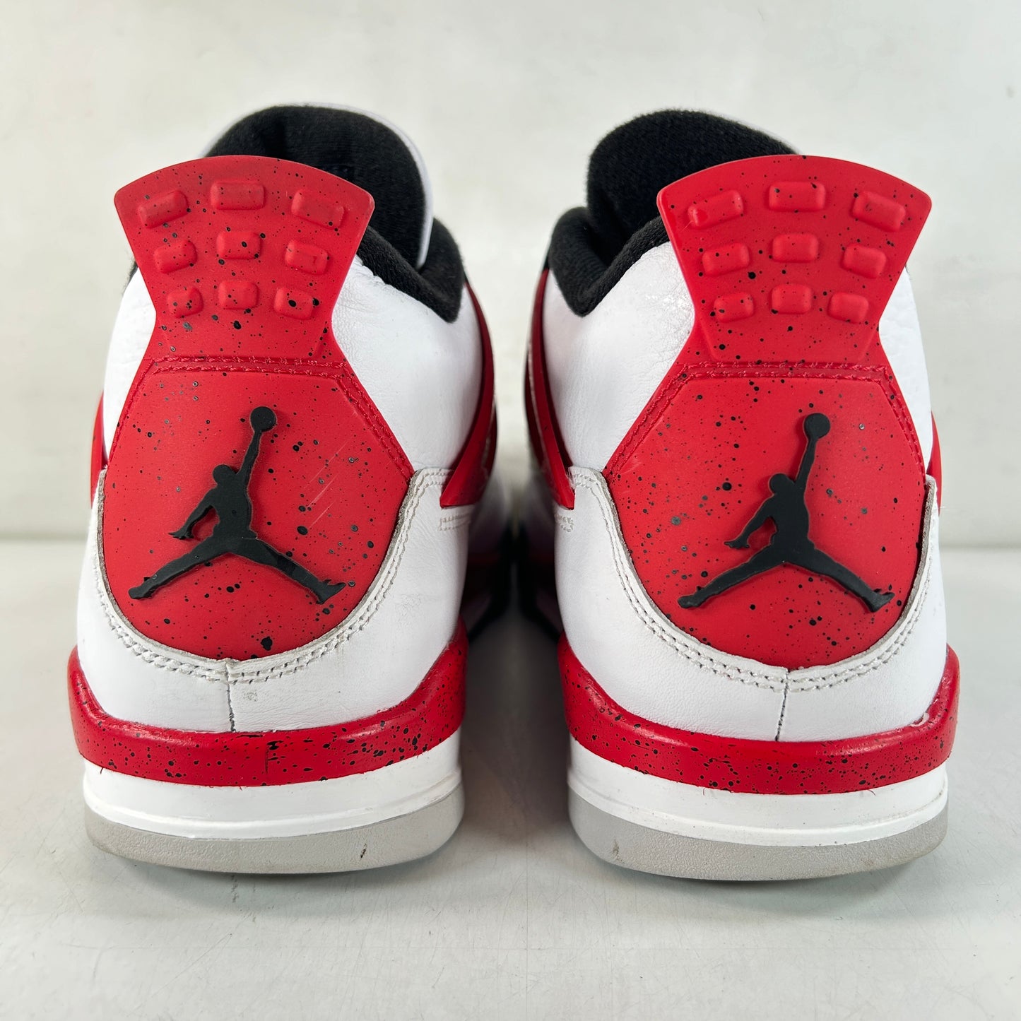 DH6927 161 Jordan 4 Retro Red Cement [USED] - 10.5 M (Used)