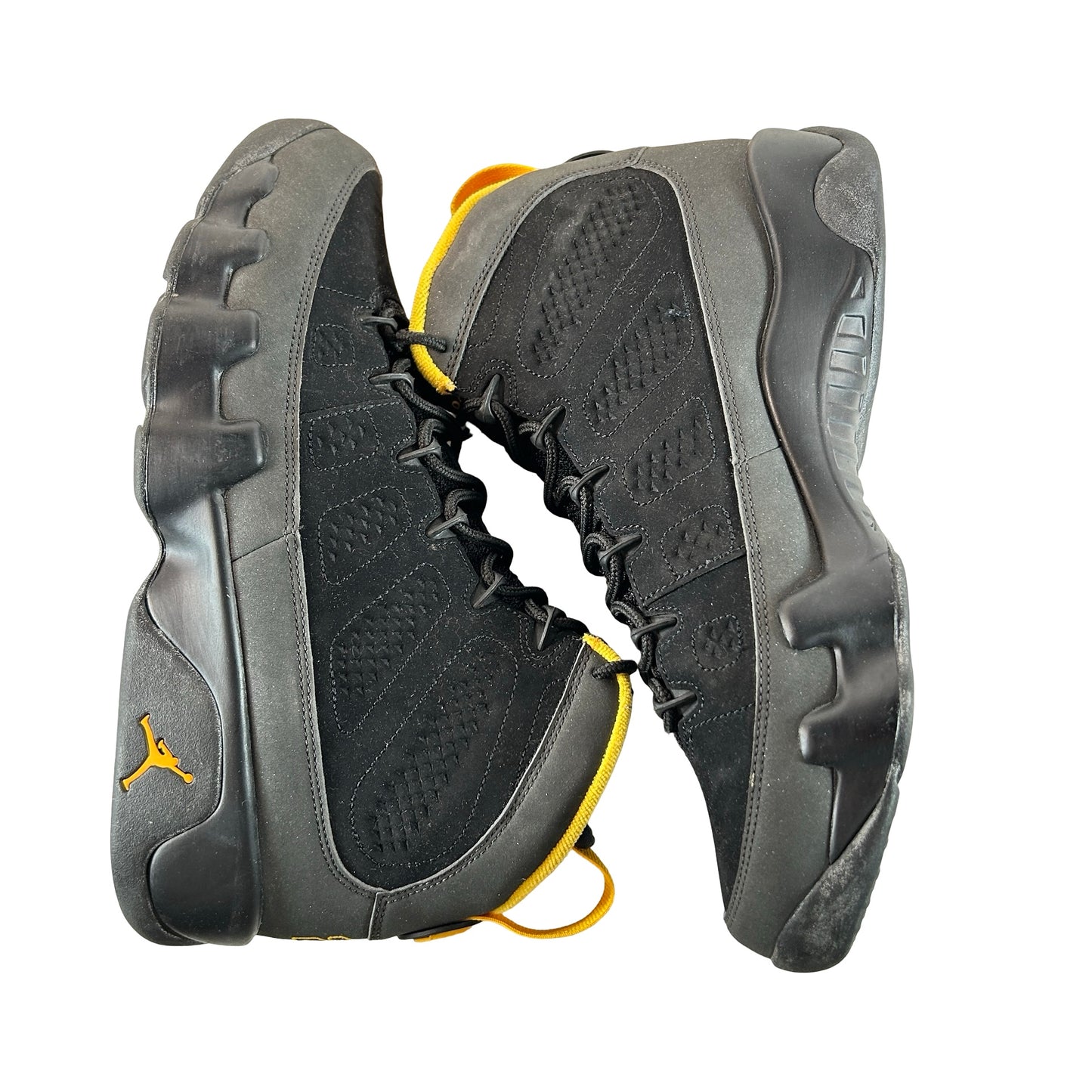 CT8019 070 Jordan 9 Retro Dark Charcoal University Gold [USED] - 9 M (Used)