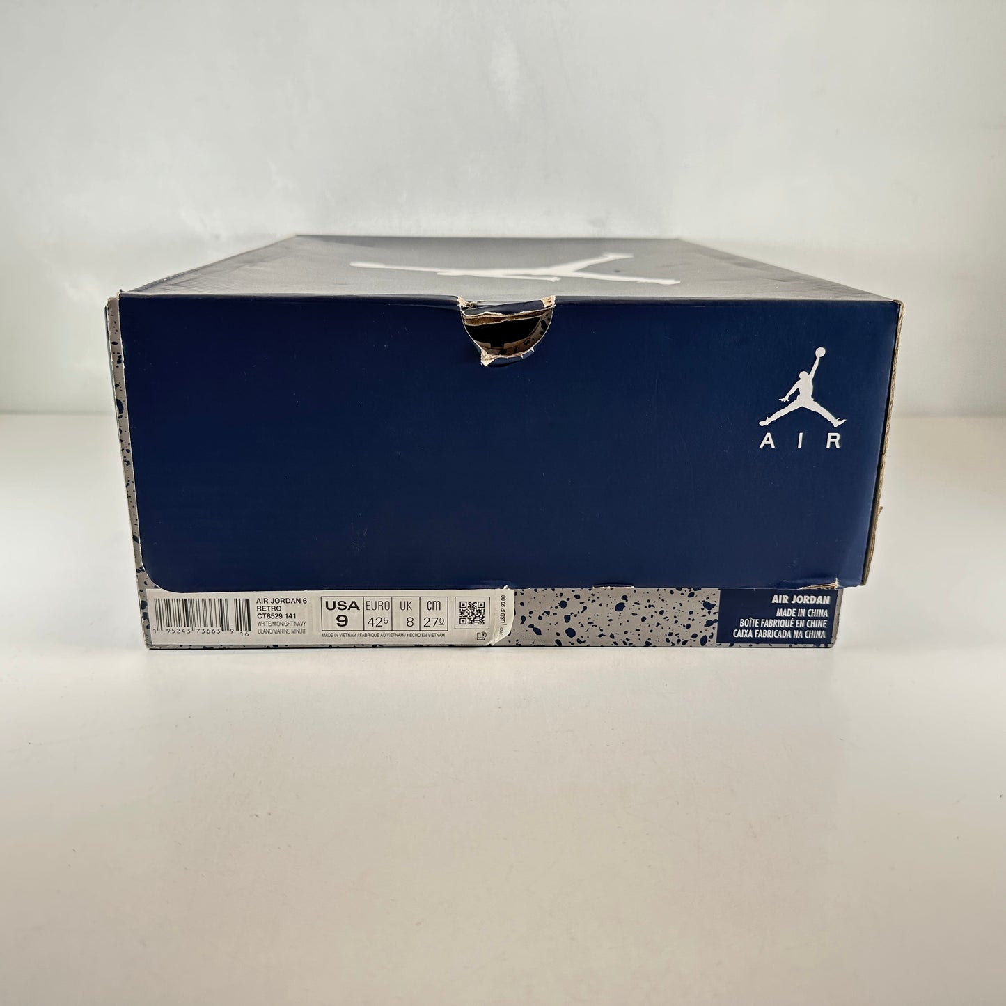 CT8529 141 Jordan 6 Retro Midnight Armada (2022)