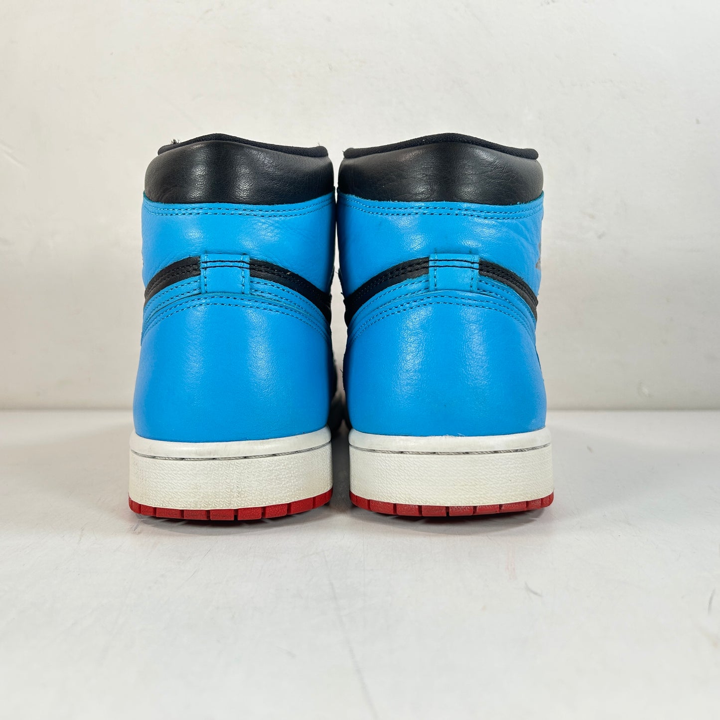 CD0461 046 Jordan 1 Retro High NC to Chi (Women's) [USED] - 9.5 W (Used2)