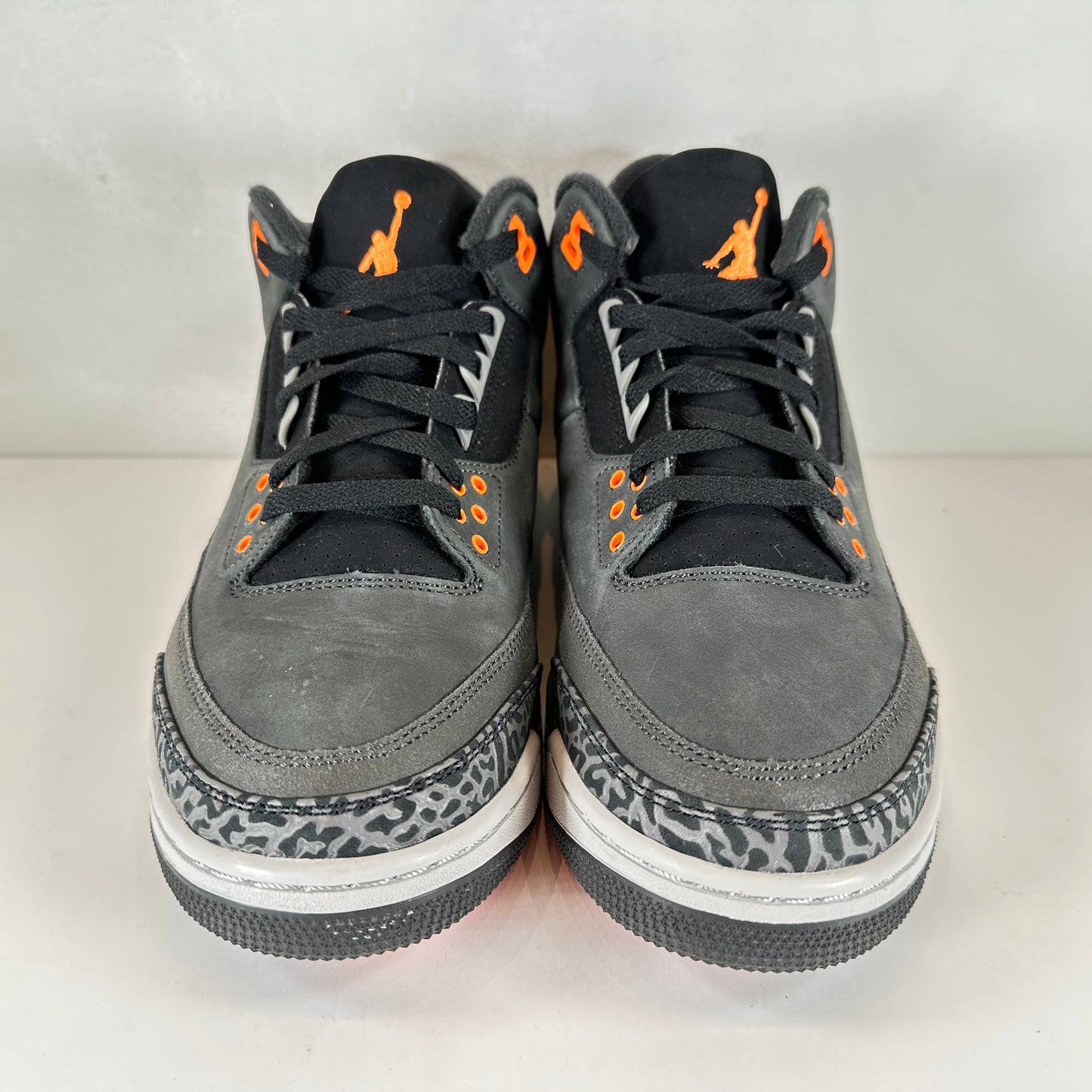CT8532 080 Jordan 3 Retro Fear Pack (2023) [USED] - 9.5 M (Used2)