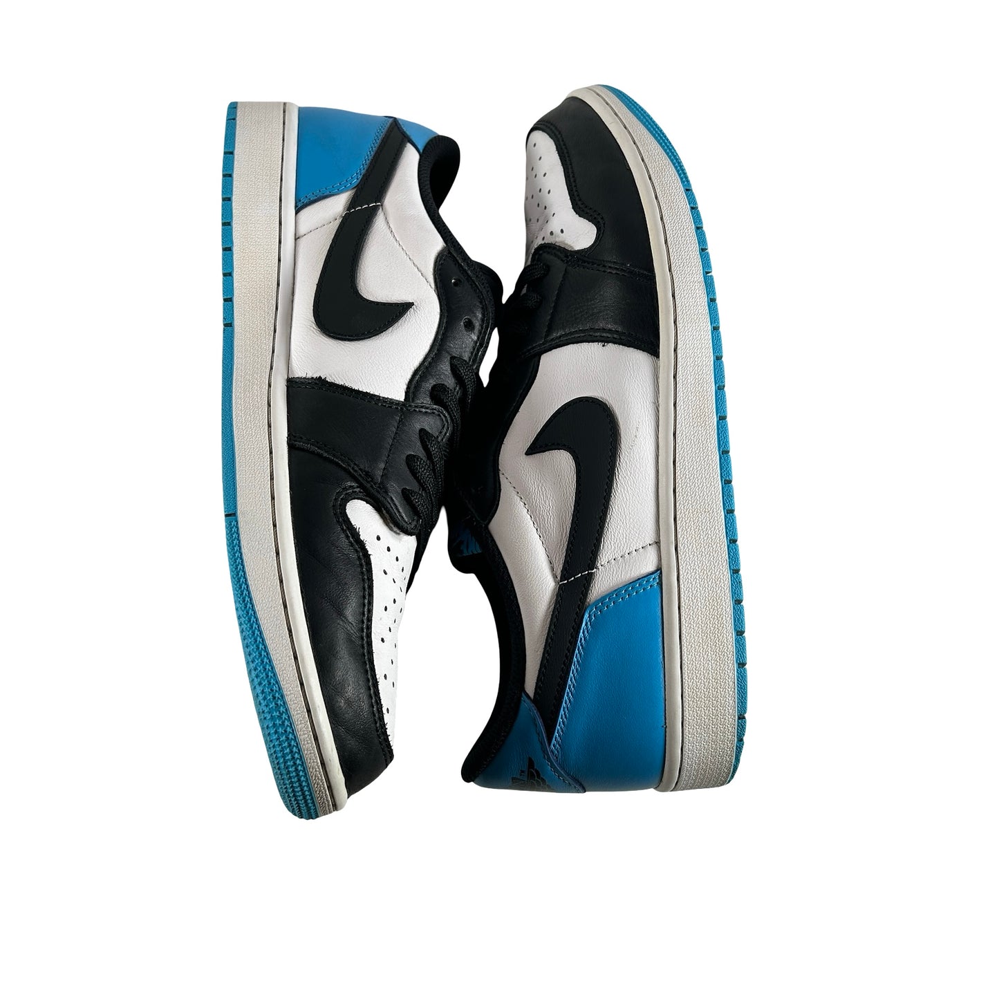 CZ0790 104 Jordan 1 Retro Low OG Negro Polvo Oscuro Azul