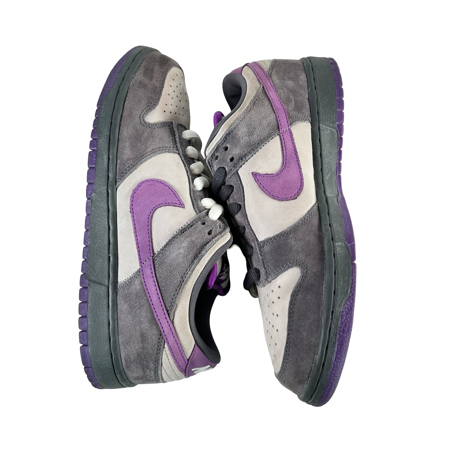 304292 051 Nike SB Dunk Low Purple Pigeon [USED] - 9 M (Used)
