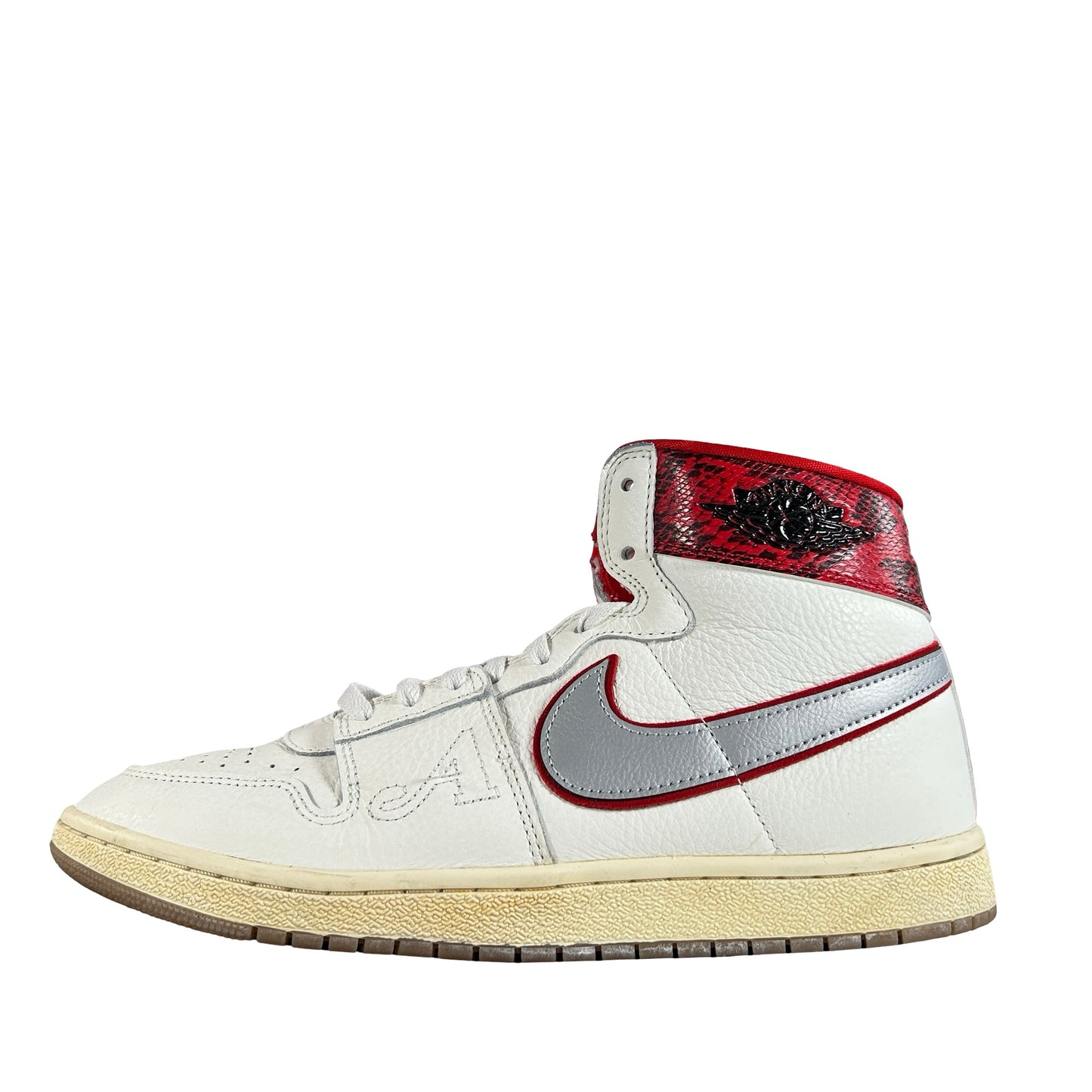 FN8675 100 Nike Jordan Air Ship PE SP Awake NY [USED] - 11 M (Used)