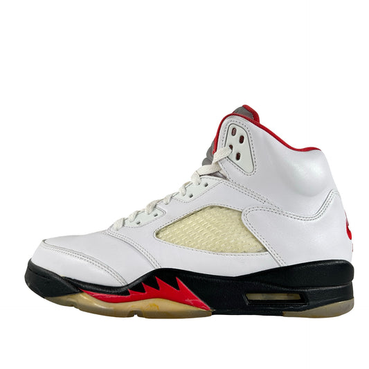 DA1911 102 Jordan 5 Fire Red [USED] - 9 M (Used5)