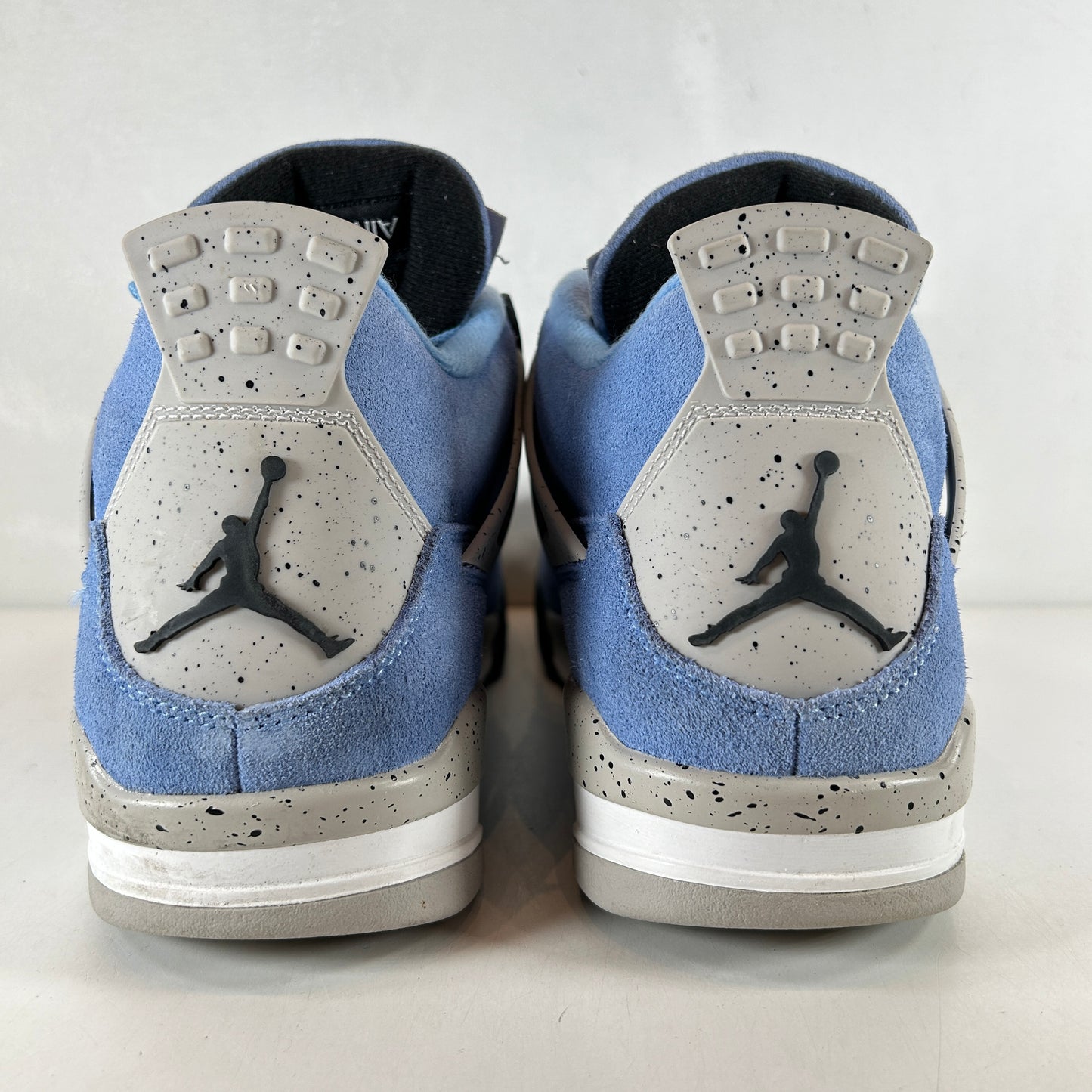 CT8527 400 Jordan 4 Retro University Blue [USED] - 10.5 M (Used2)