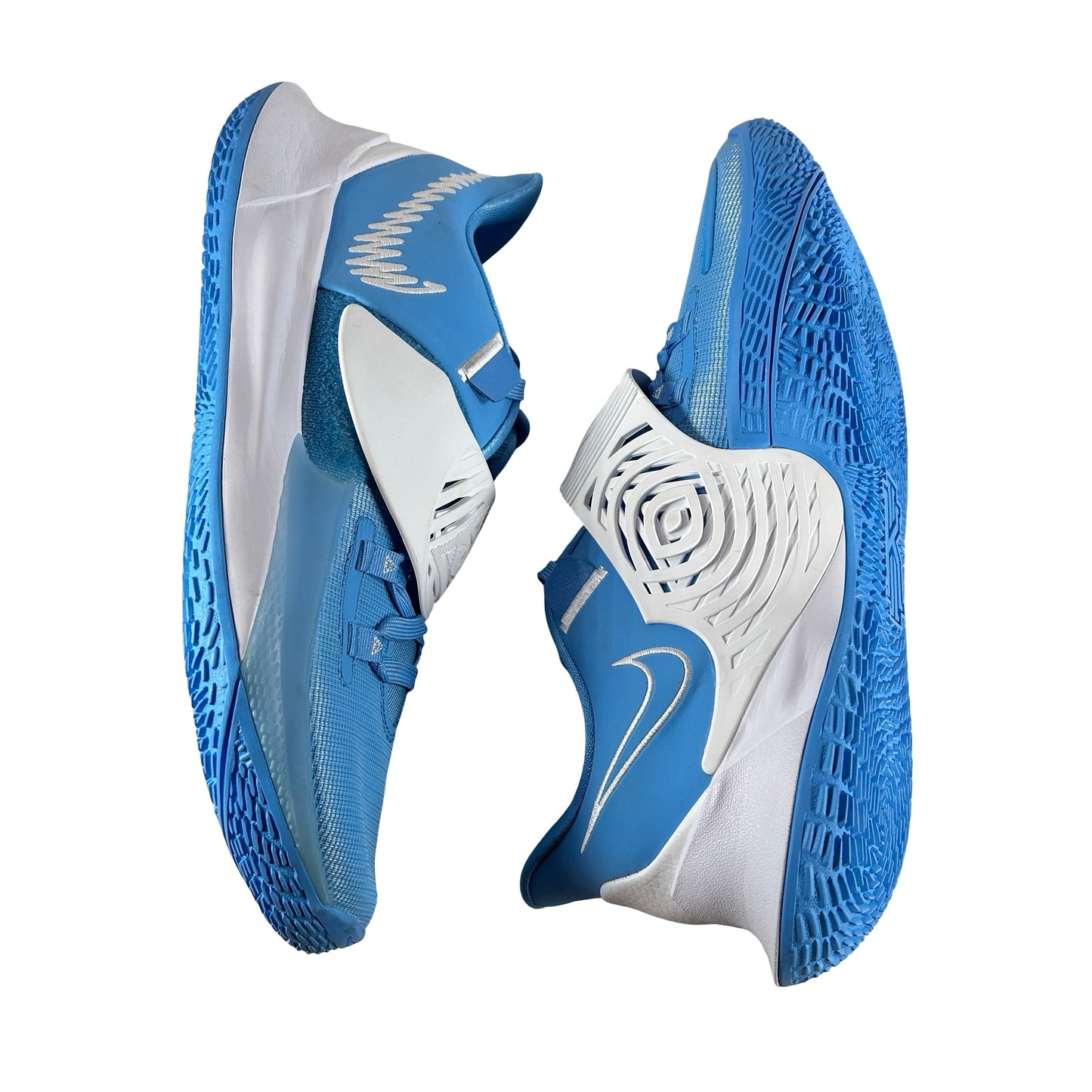 CW4147 405 Nike Kyrie 3 Low UNC University Blue [USED] - 12 M (Used) (No Box)