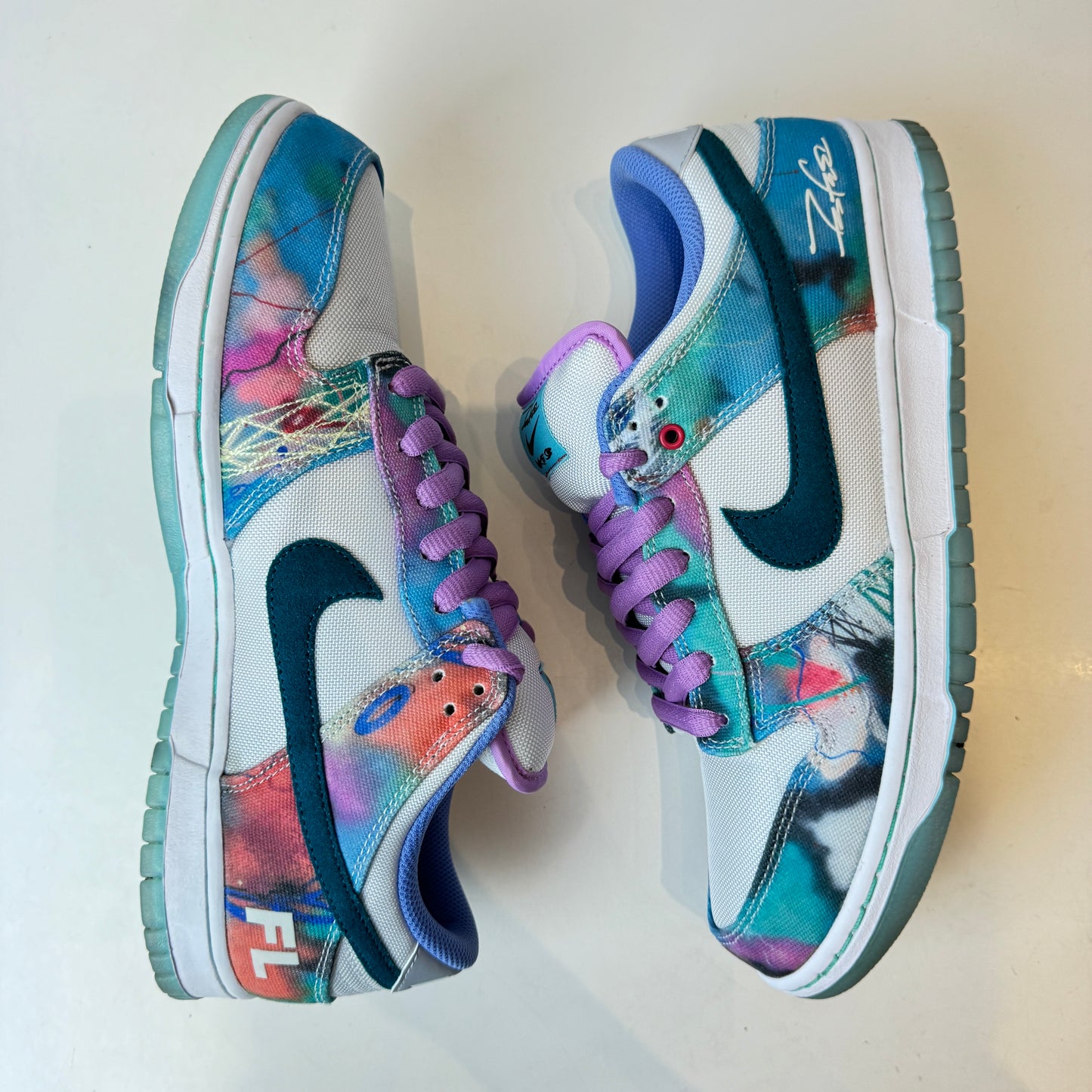 HF6061 400 Nike SB Dunk Low Futura Laboratories Bleached Aqua [USED] - 10.5 M (Used)