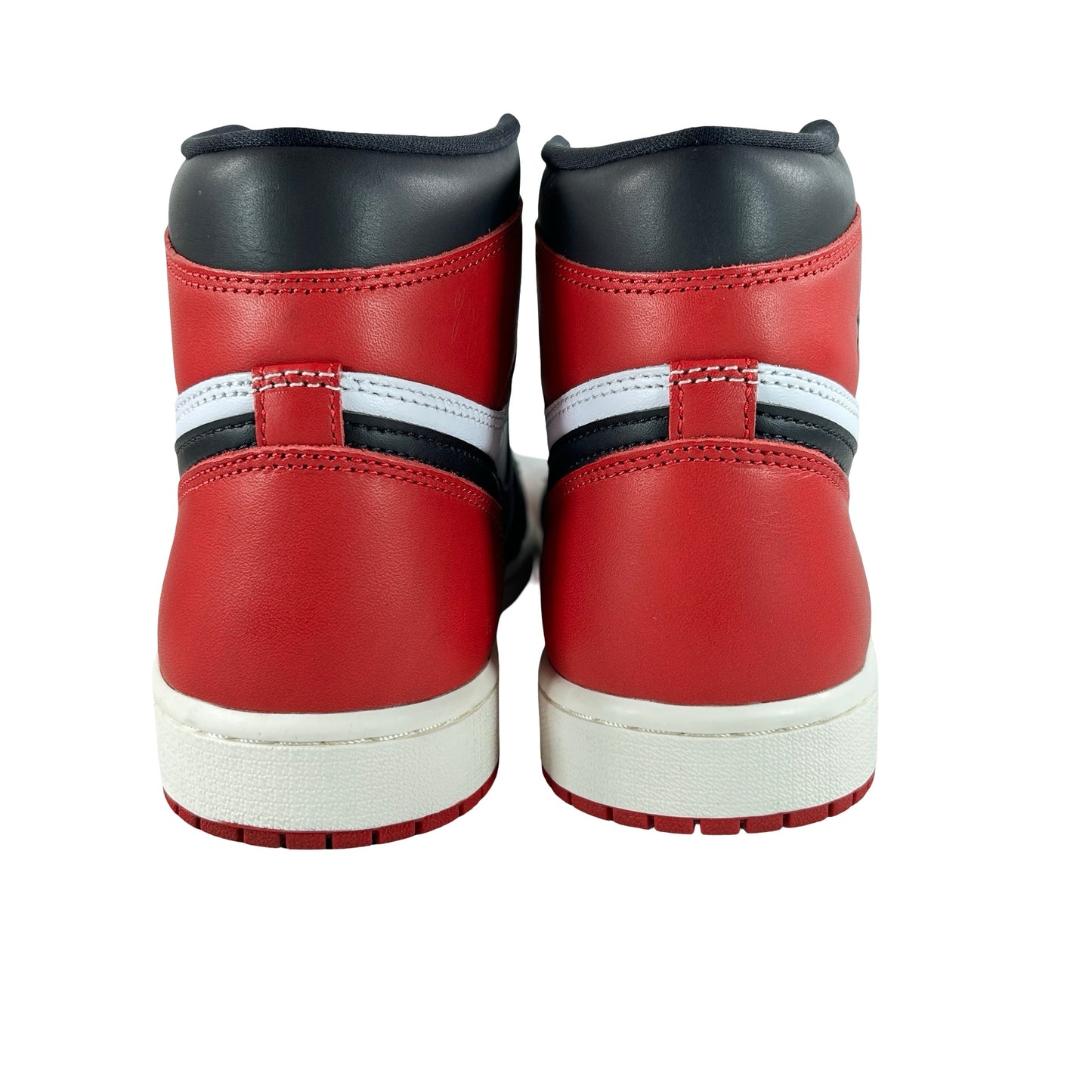 DZ5485 106 Jordan 1 Retro High OG Black Toe Reimagined [USED] - 10 M (Used3)