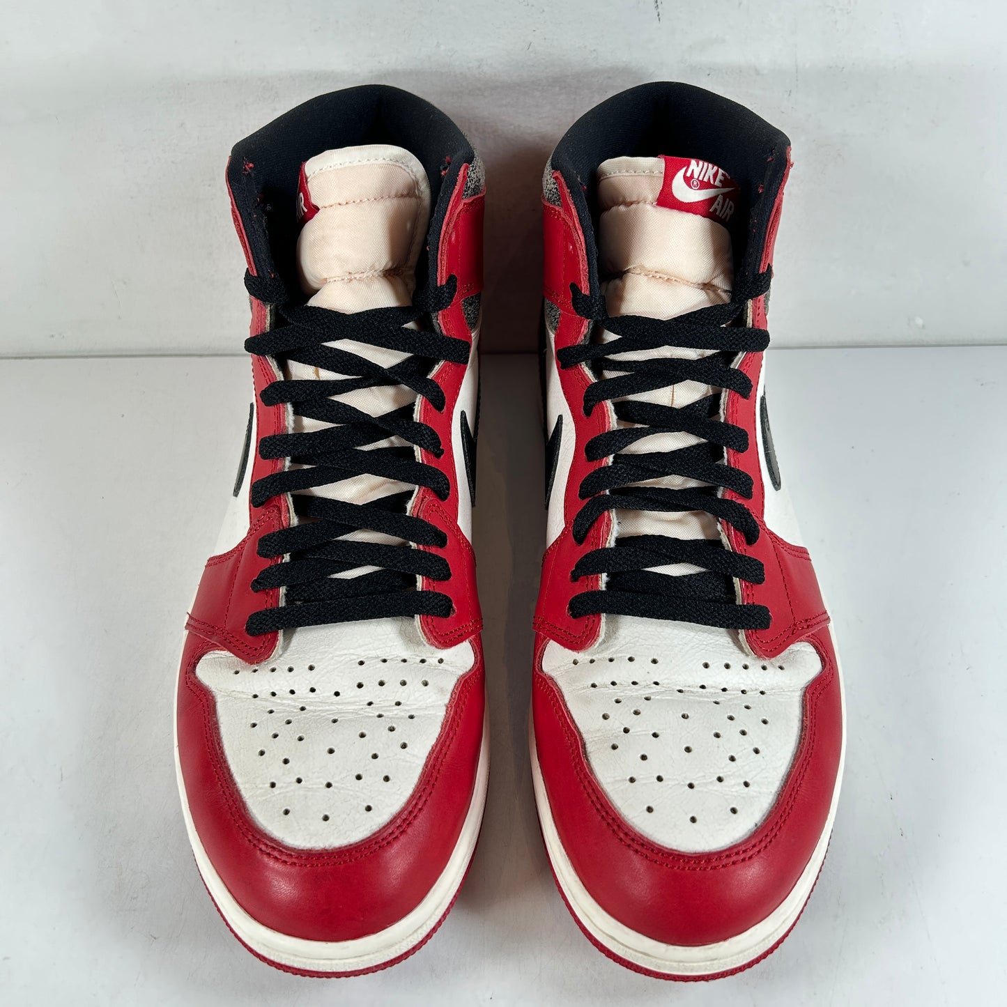 DZ5485 612 Jordan 1 Retro High OG Chicago Lost And Found [USED] - 12 M (Used3)