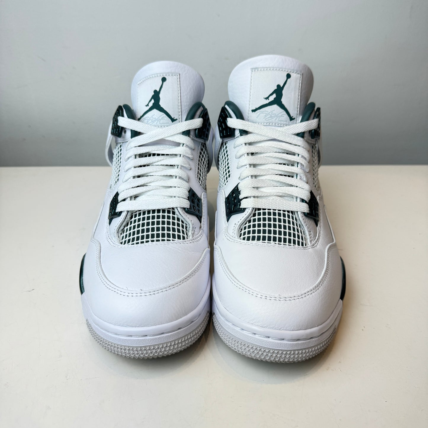 FQ8138 103 Jordan 4 Retro Oxidized Green [USED] - 10.5 M (VNDS)
